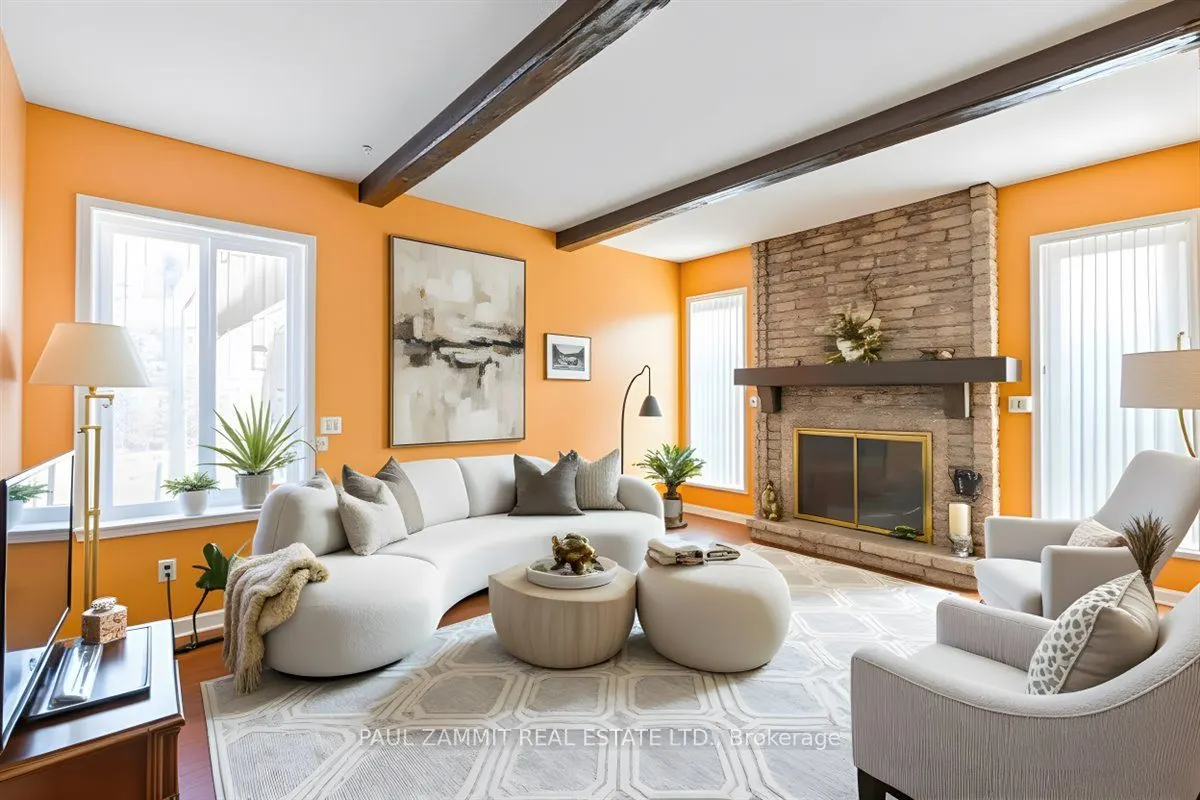 11 Tamarack Drive