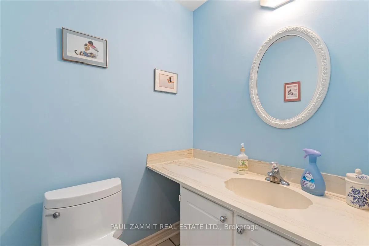 11 Tamarack Drive