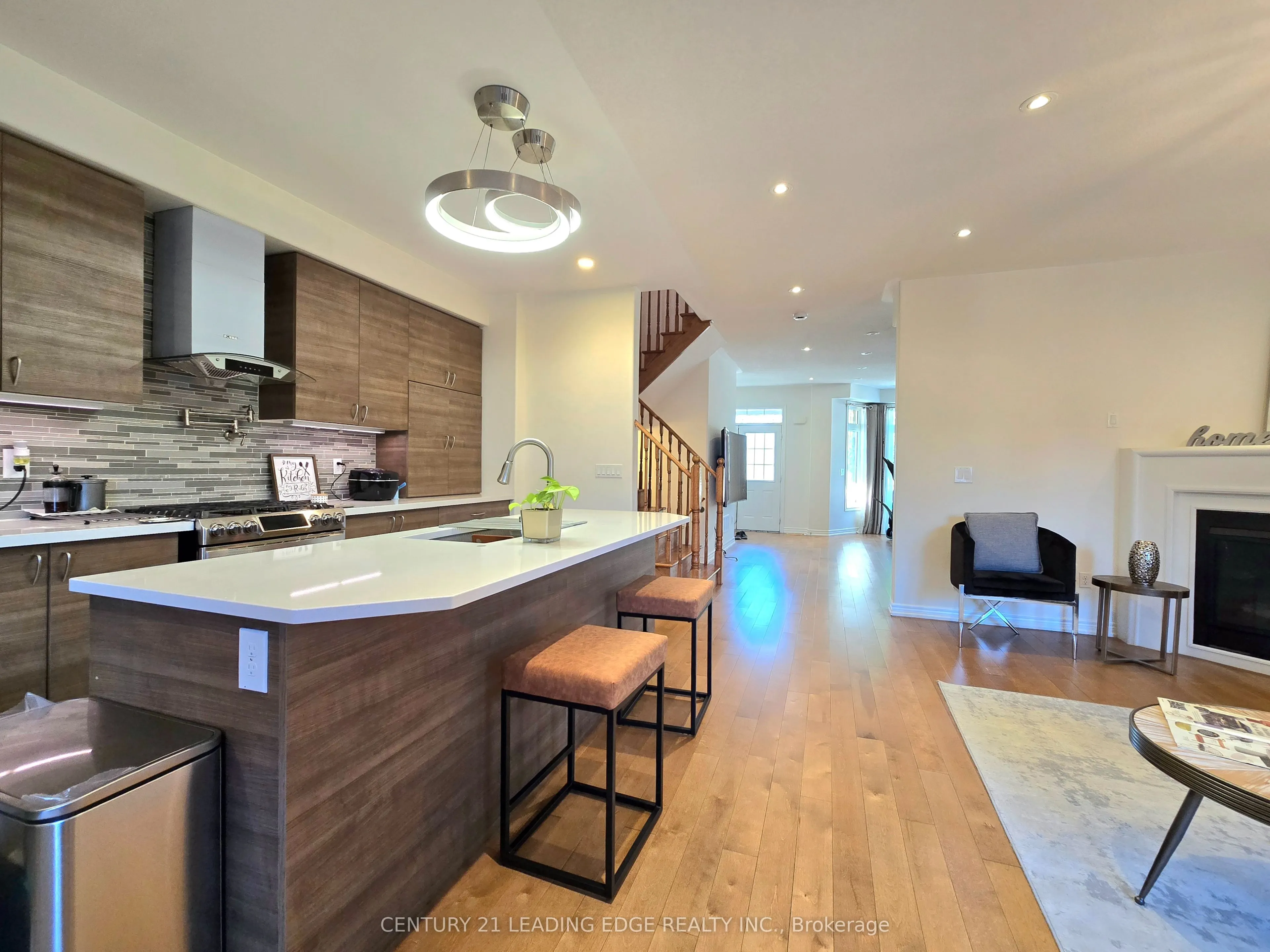 483 William Forster Road