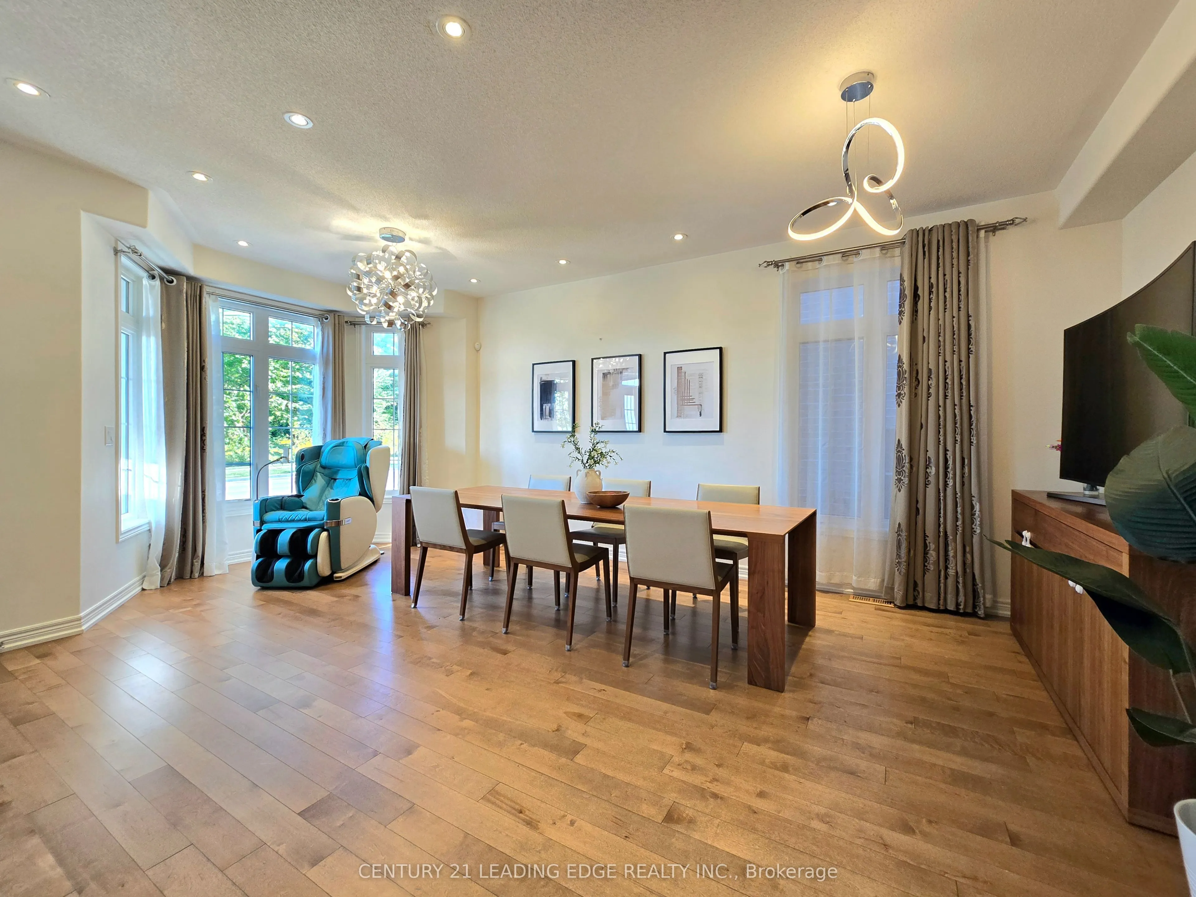483 William Forster Road