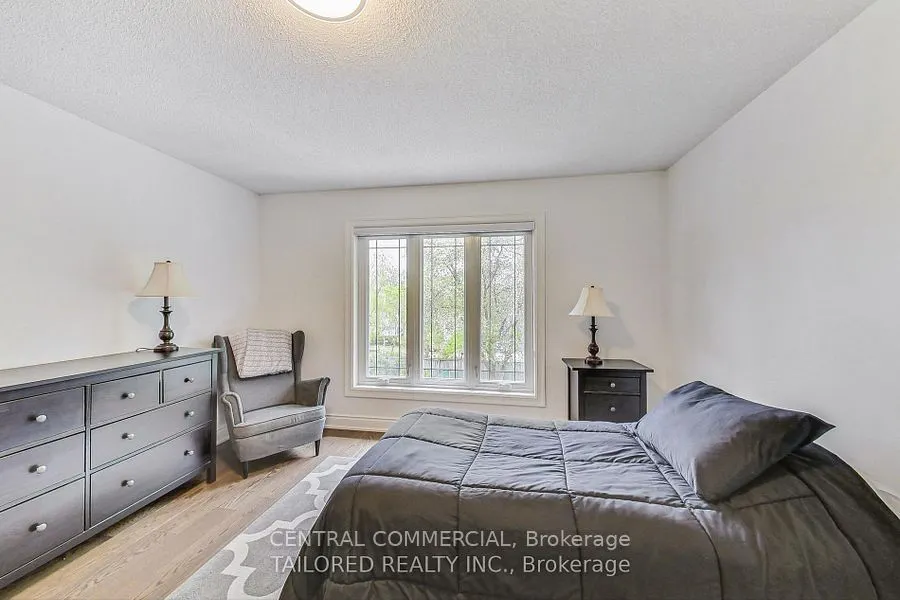 35 Mackay Avenue
