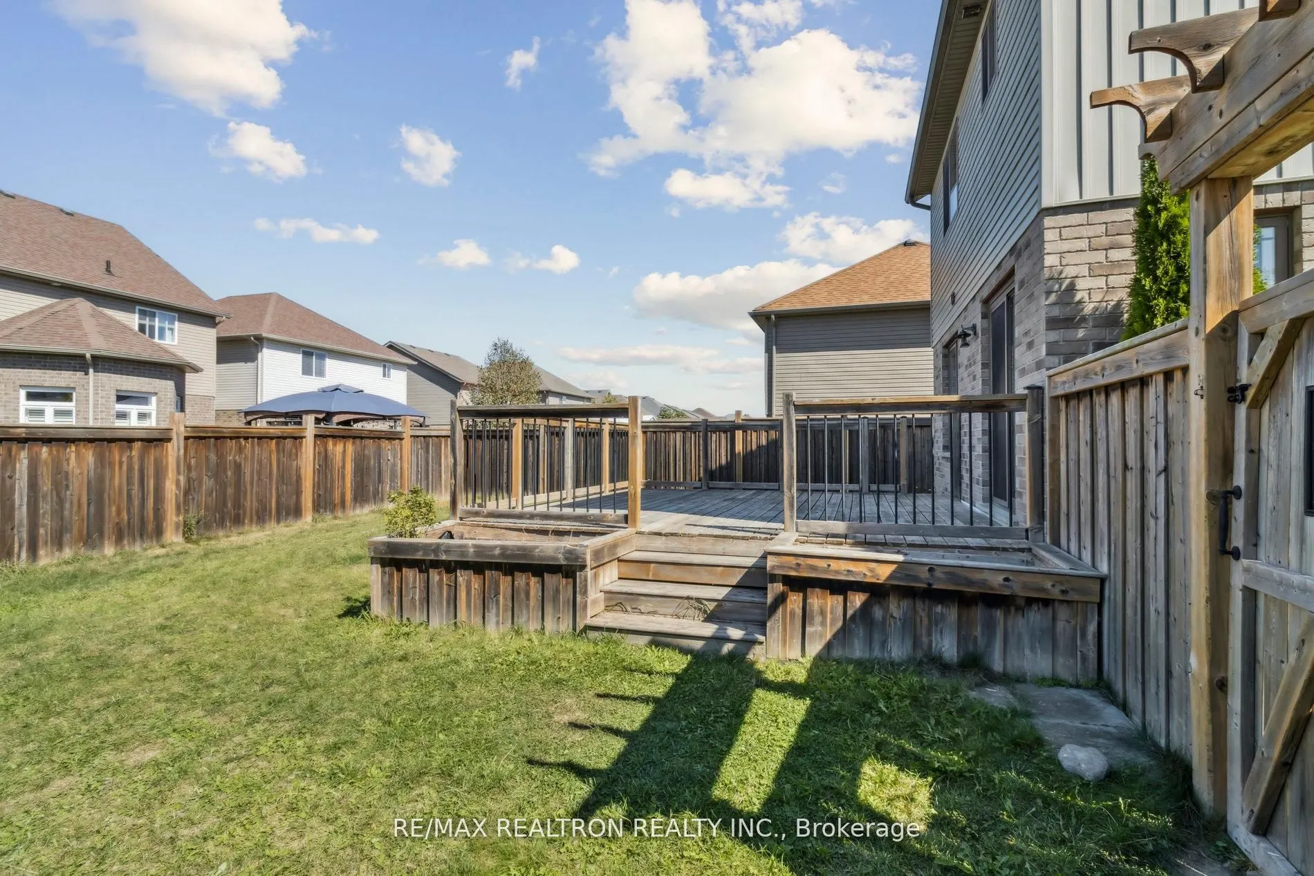 45 Irwin Crescent