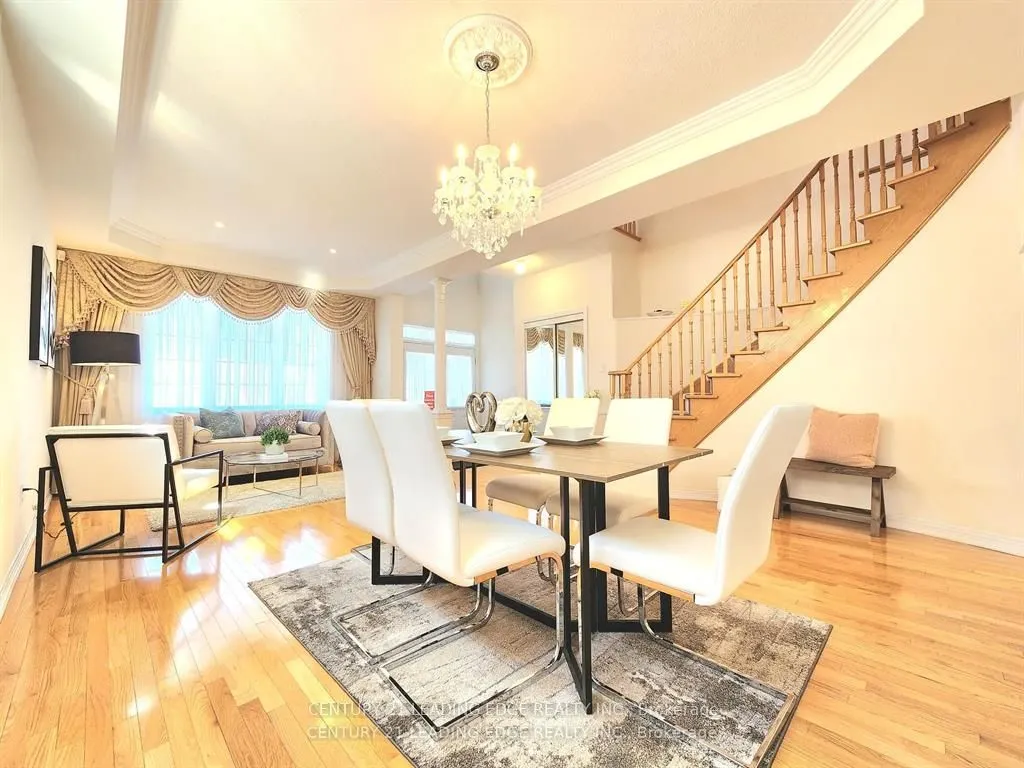 48 Starhill Crescent