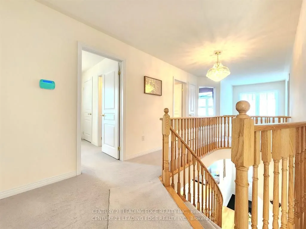 48 Starhill Crescent