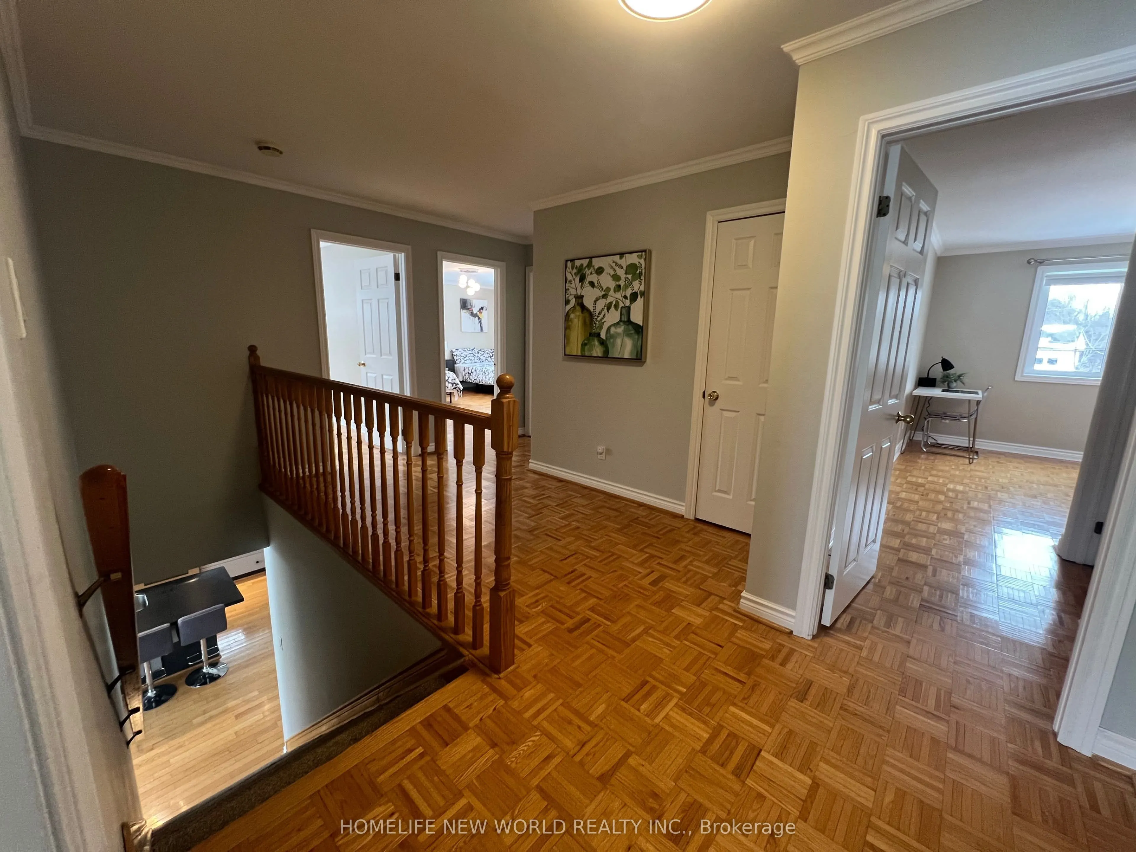253 Lakeland Crescent