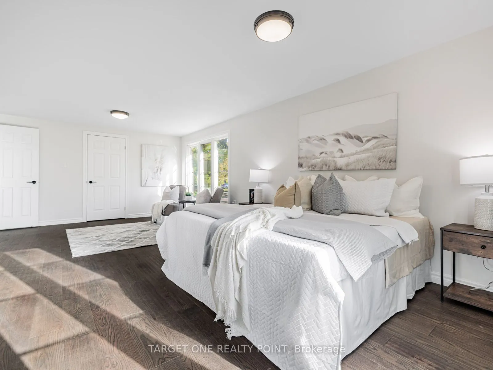 93 Mayvern Crescent