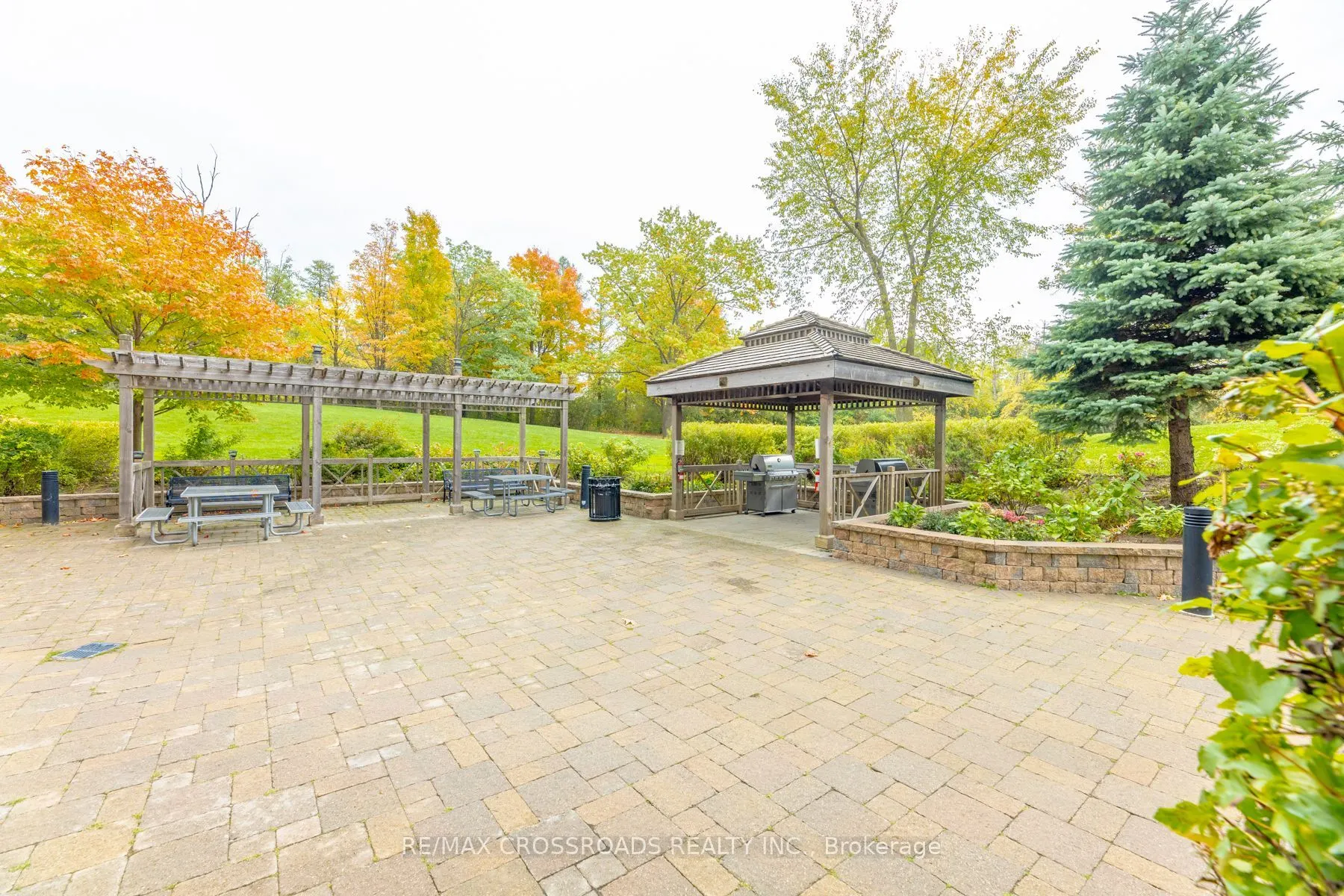 9255 Jane Street, #410