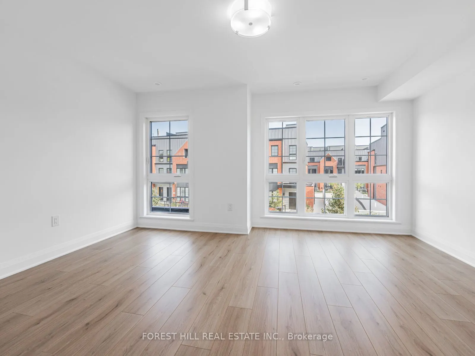 52 Burleigh Mews