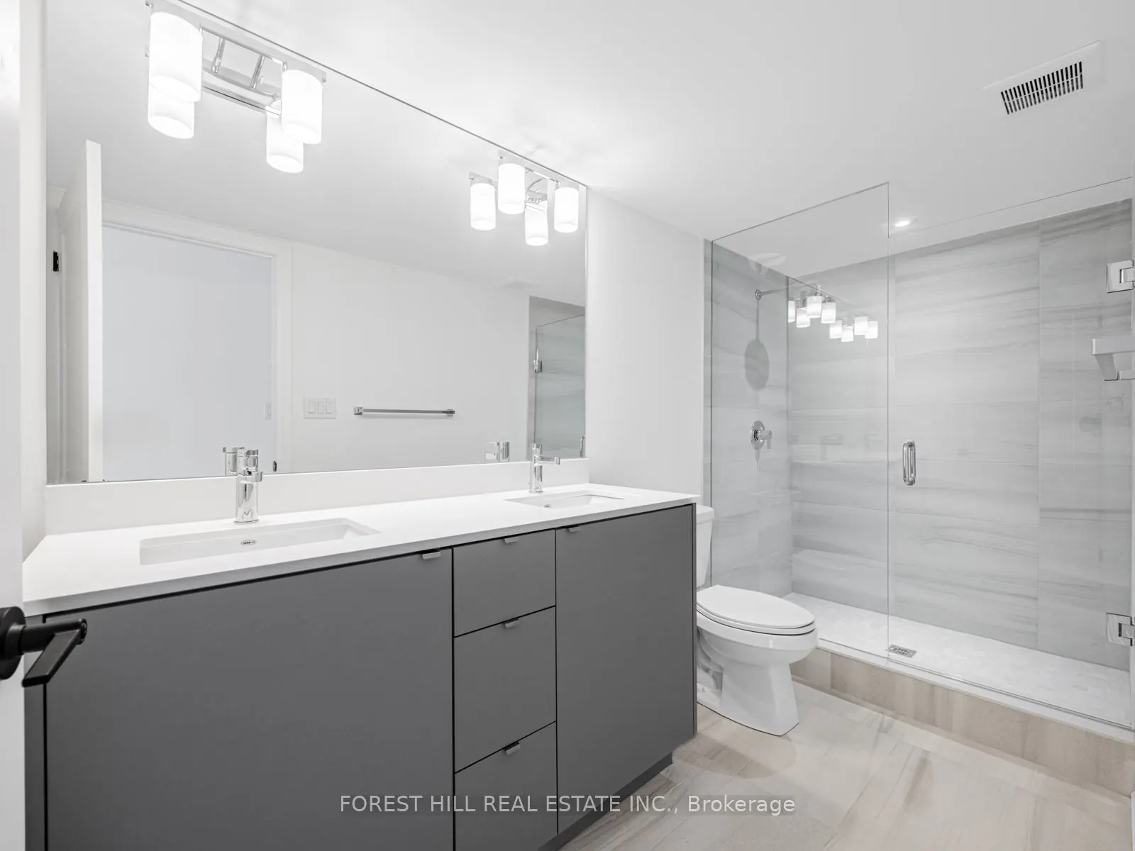 52 Burleigh Mews