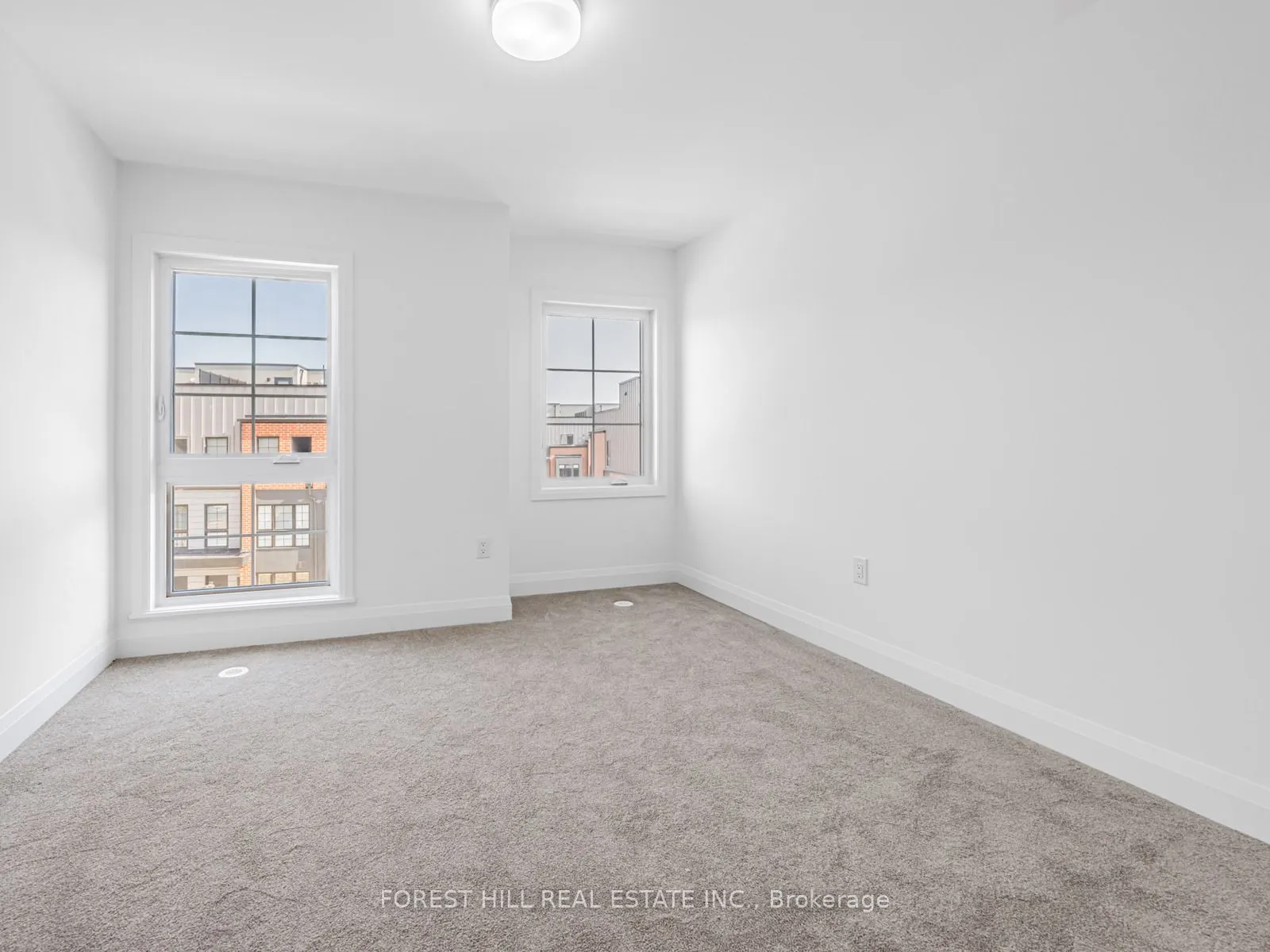 52 Burleigh Mews