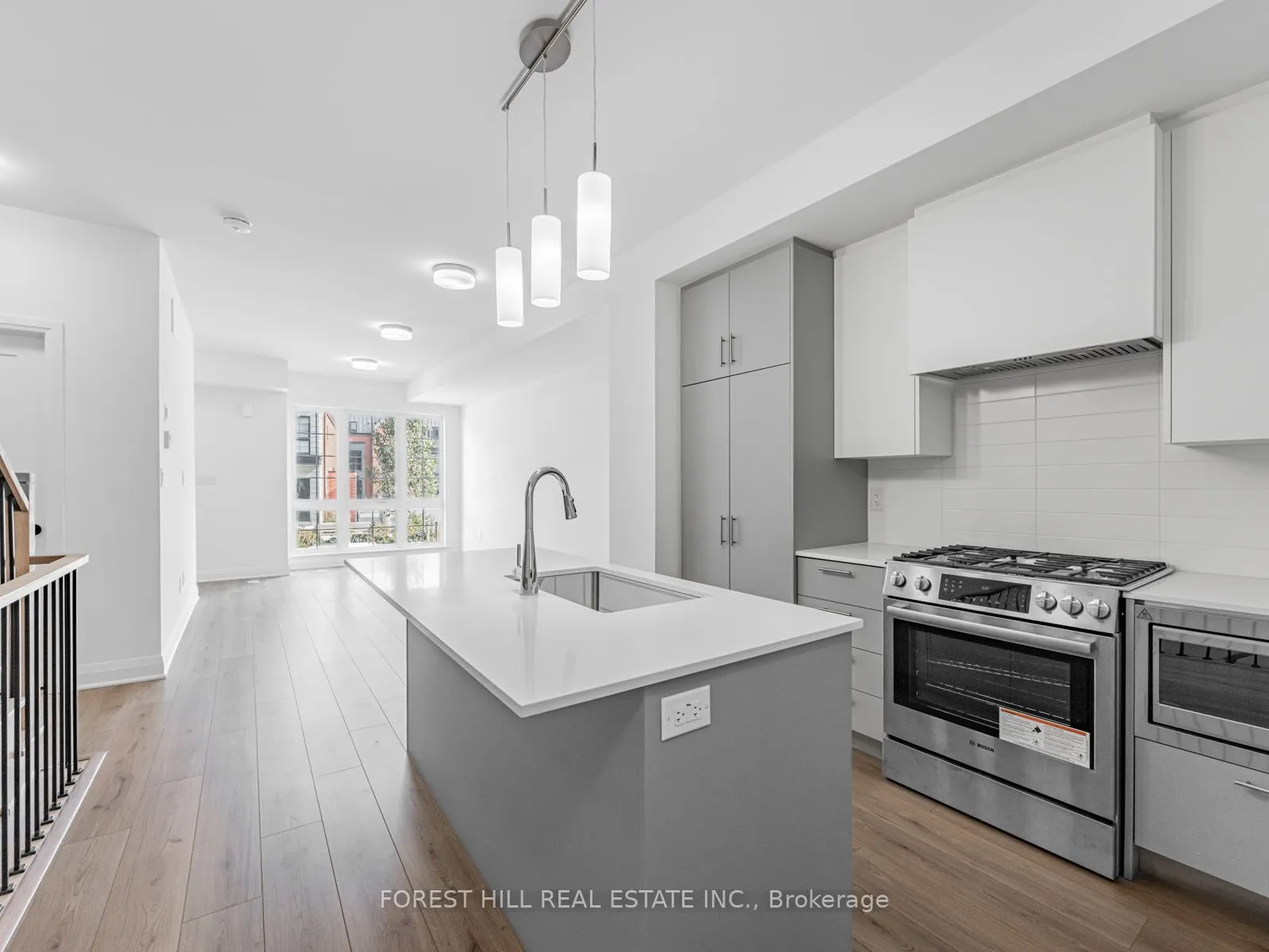52 Burleigh Mews