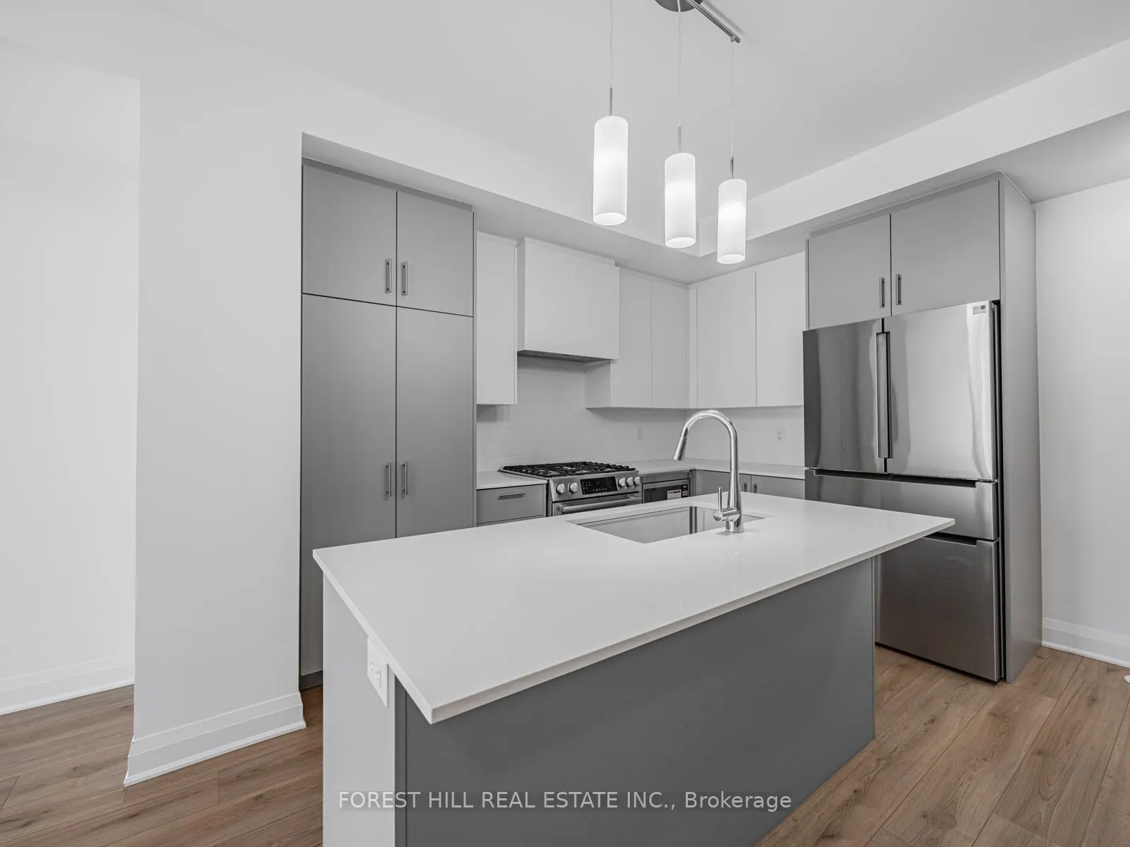 52 Burleigh Mews