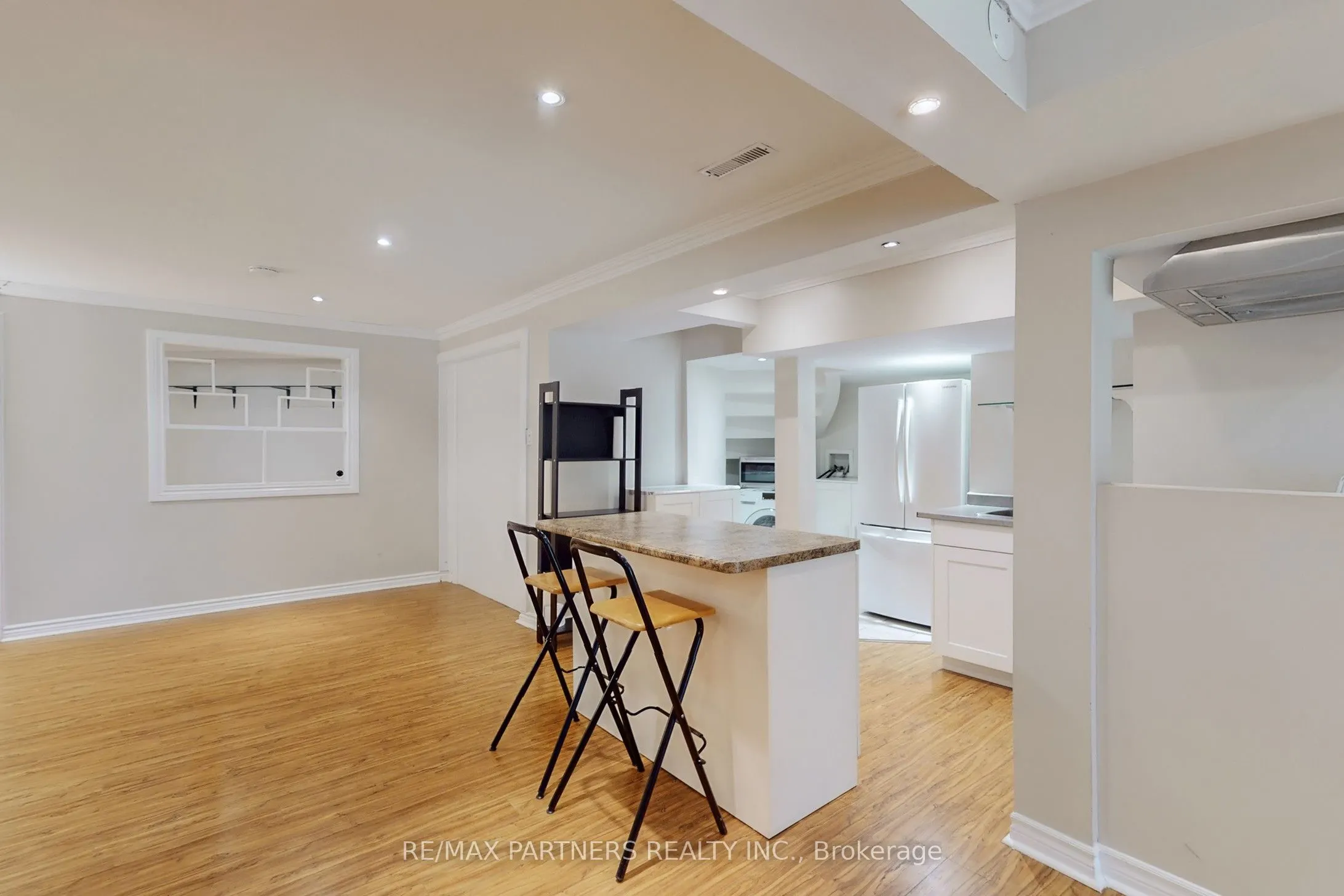 26 Sandfield Drive