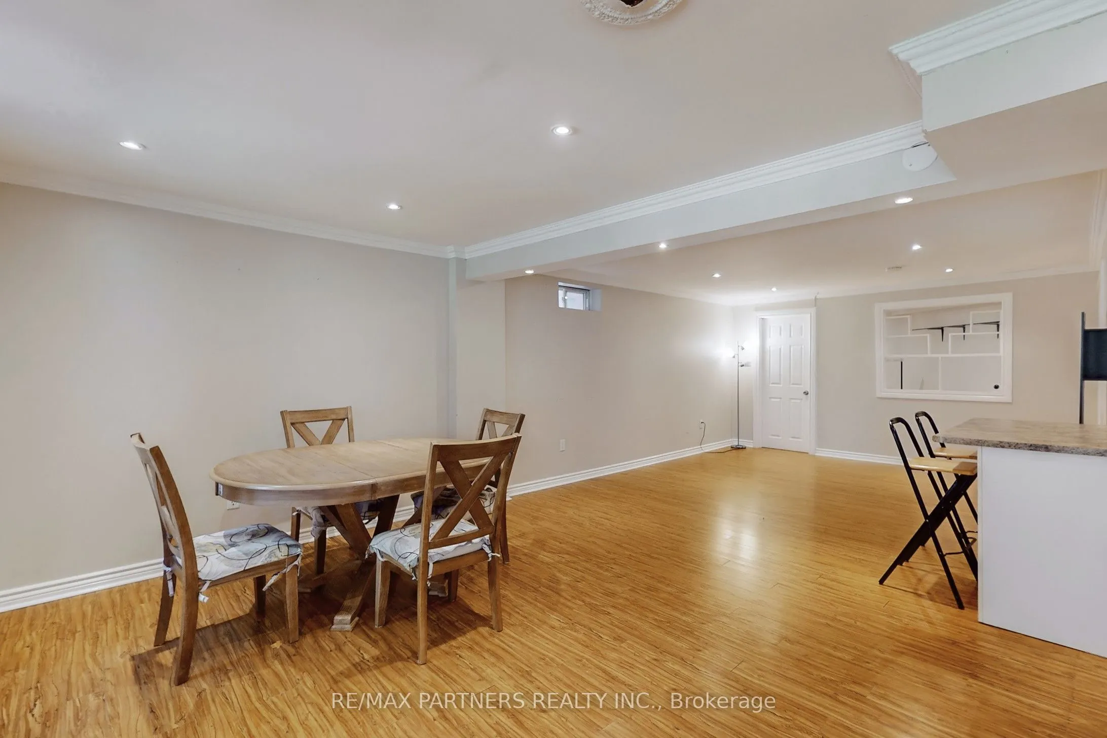 26 Sandfield Drive