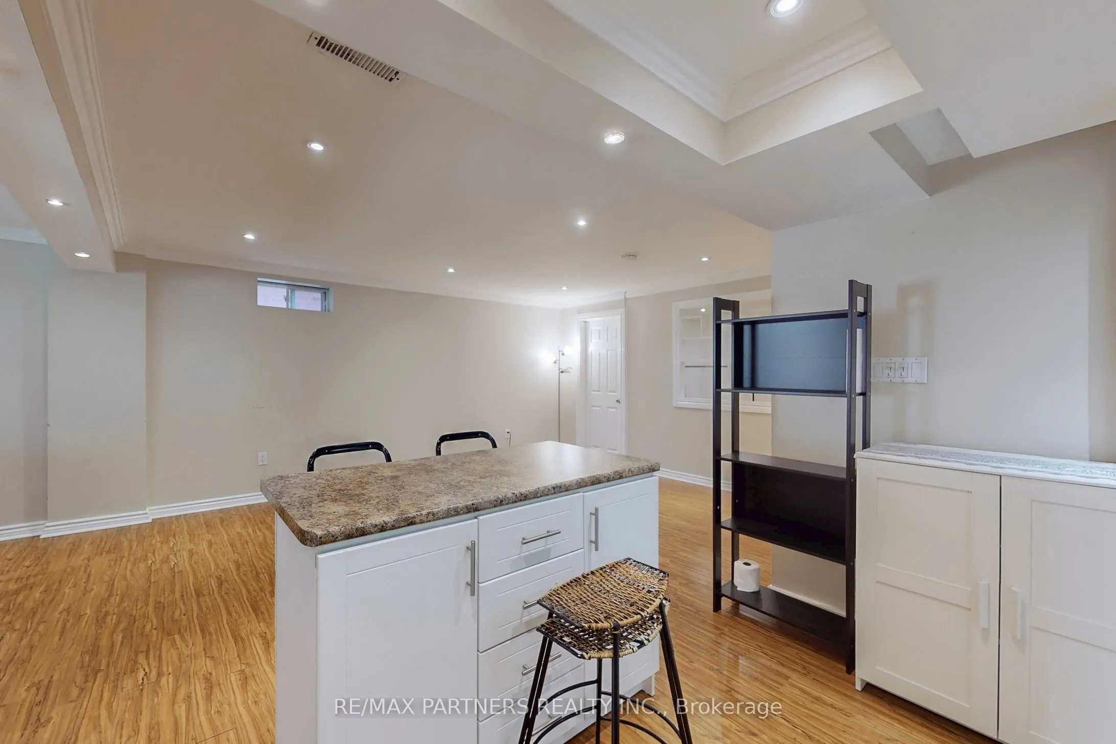26 Sandfield Drive