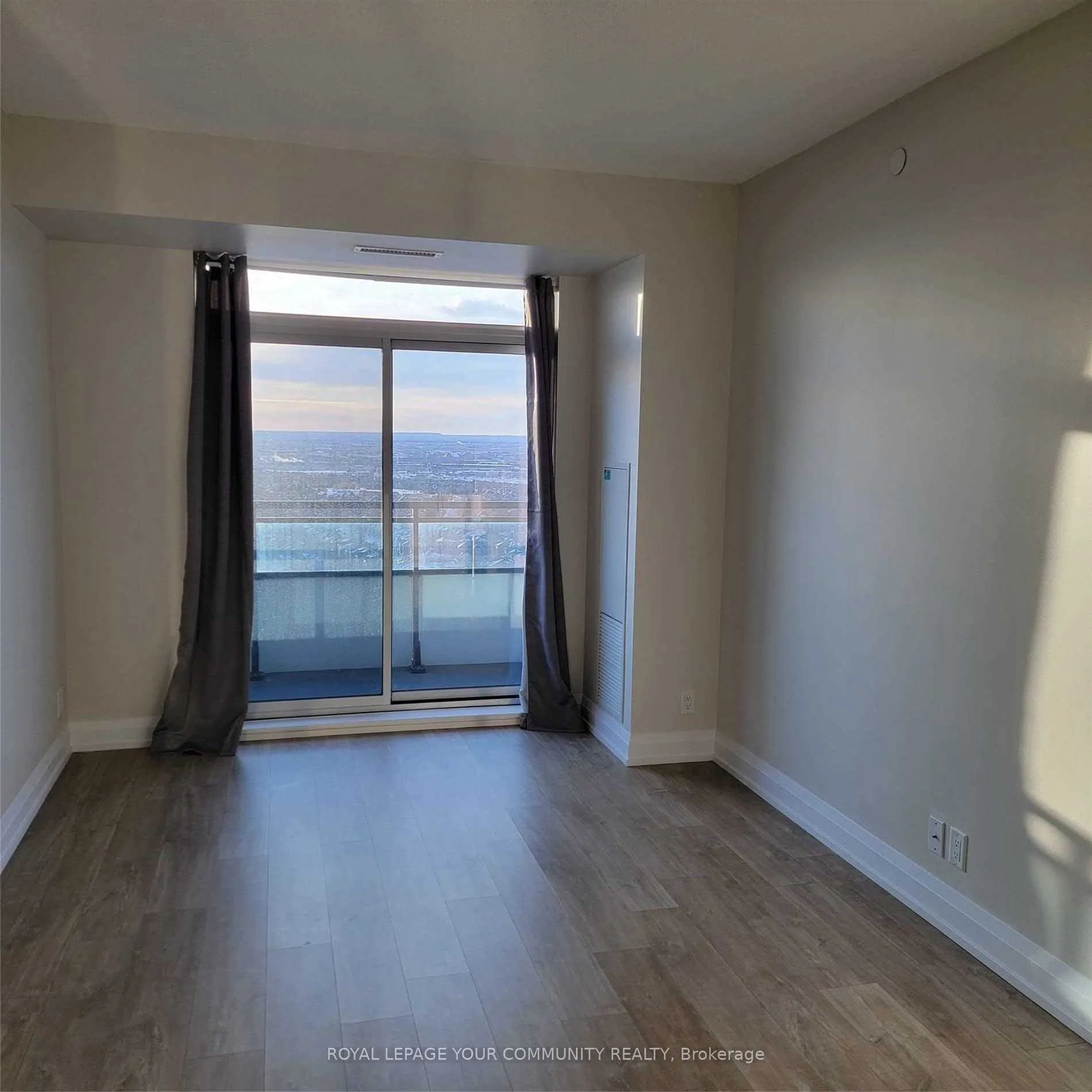 7890 Bathurst Street, #2506