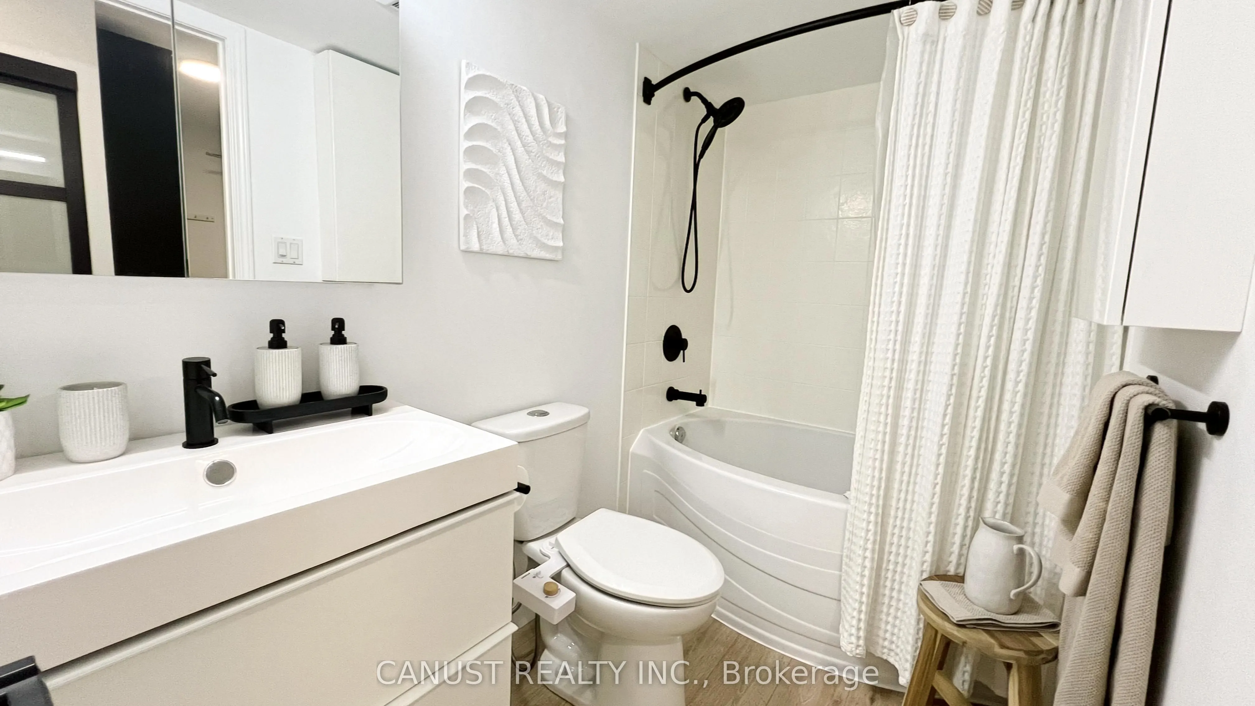 51 Baffin Court, #307