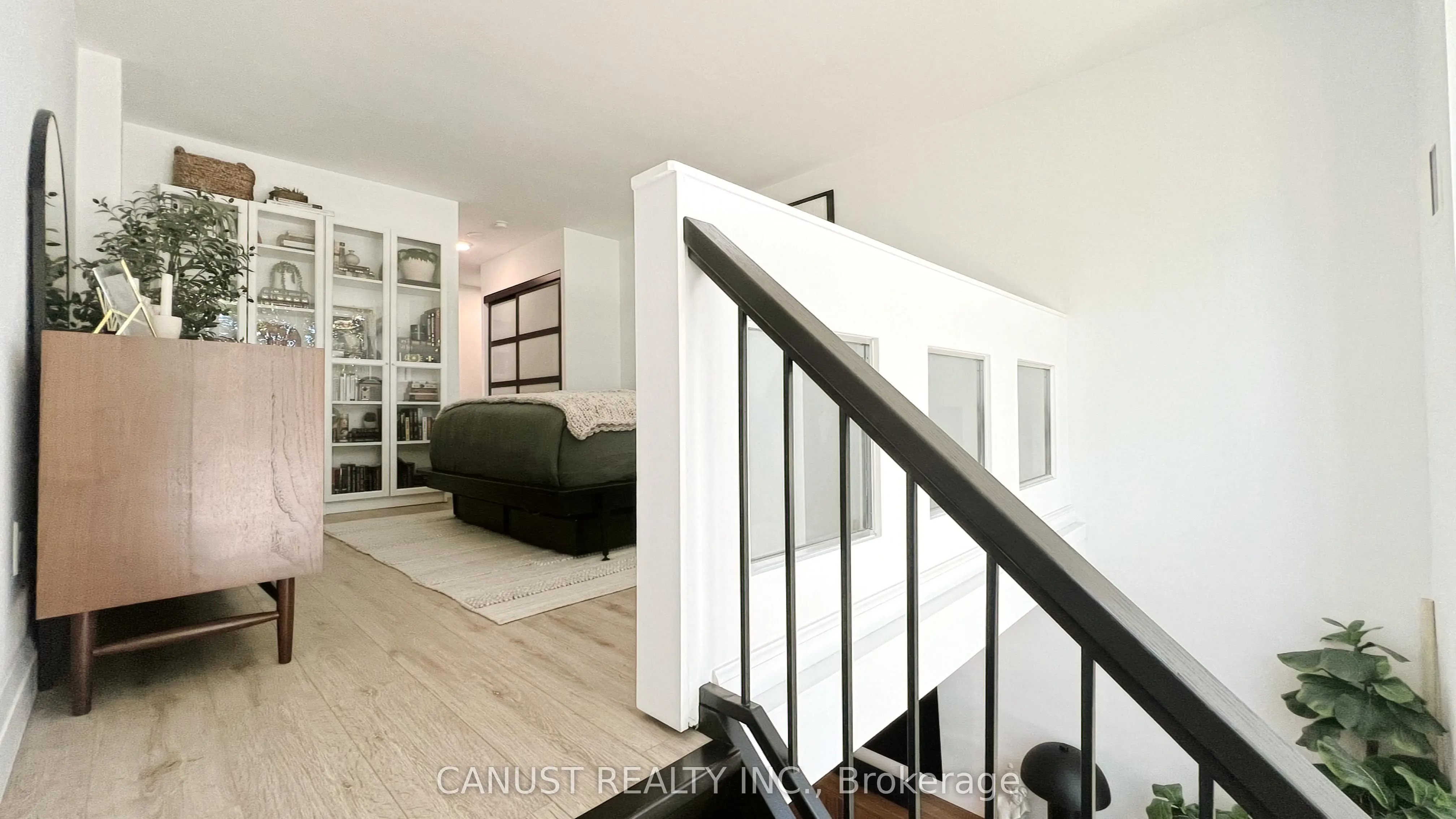 51 Baffin Court, #307