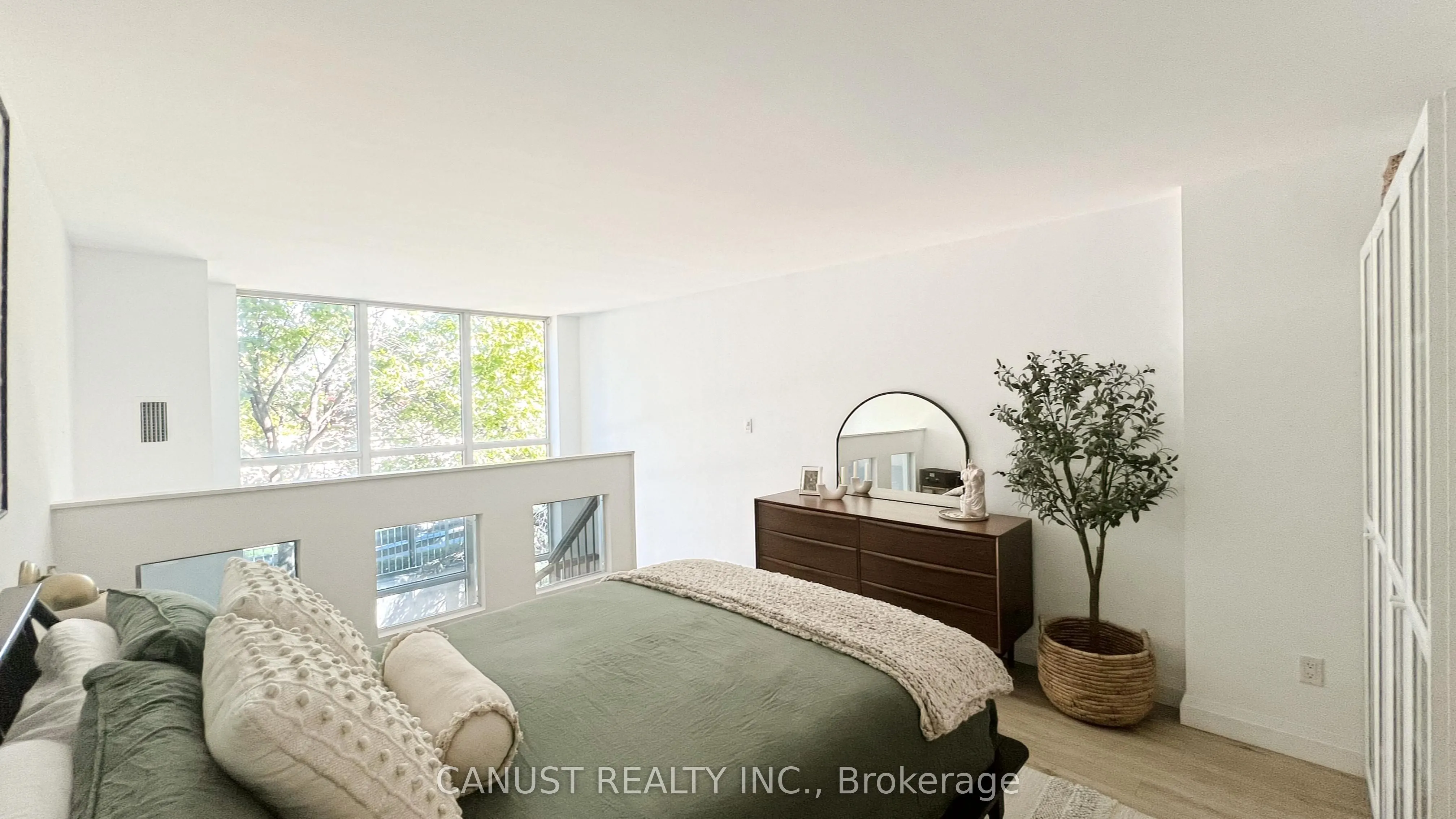 51 Baffin Court, #307
