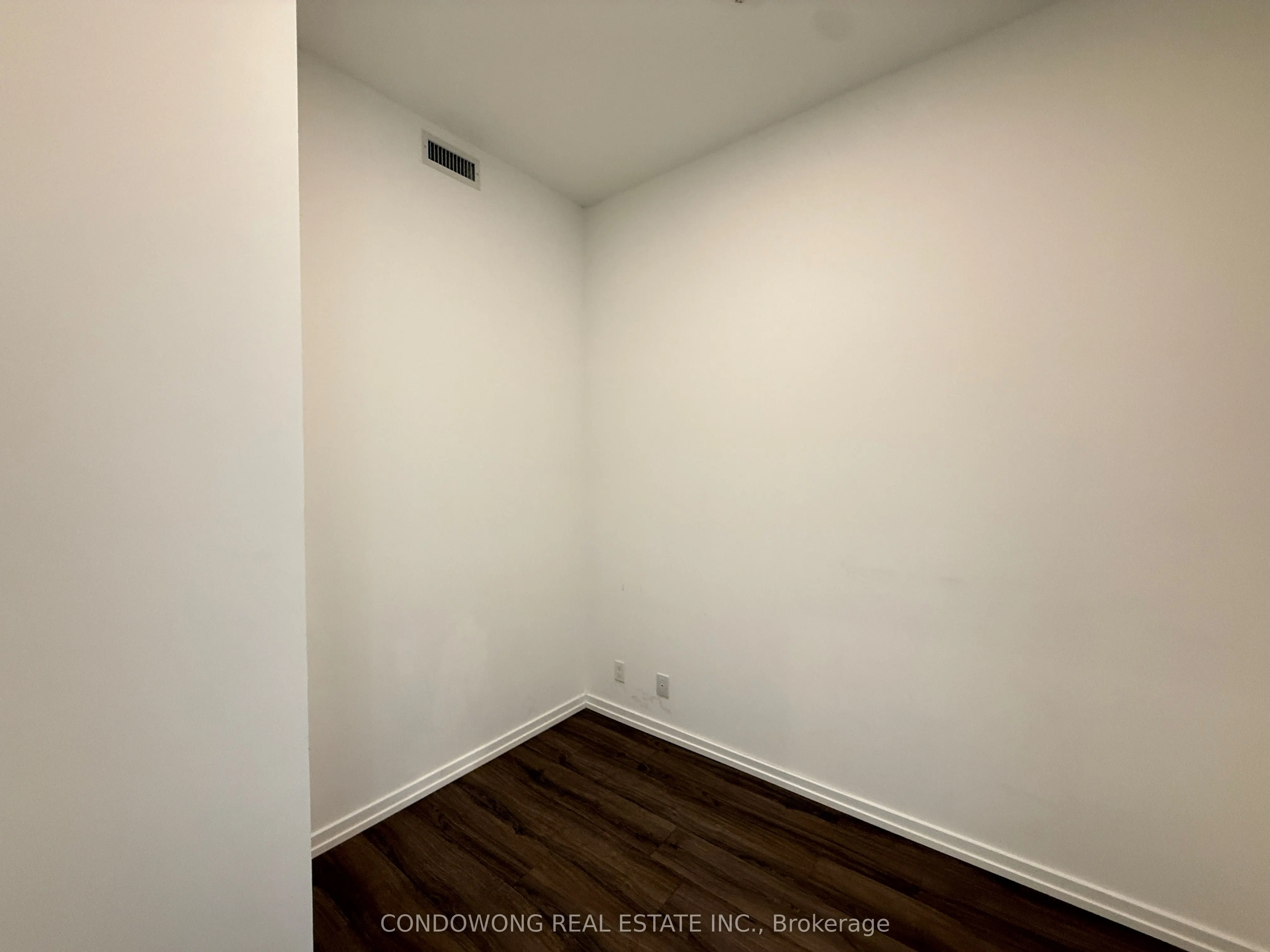 1000 Portage Parkway, #2506