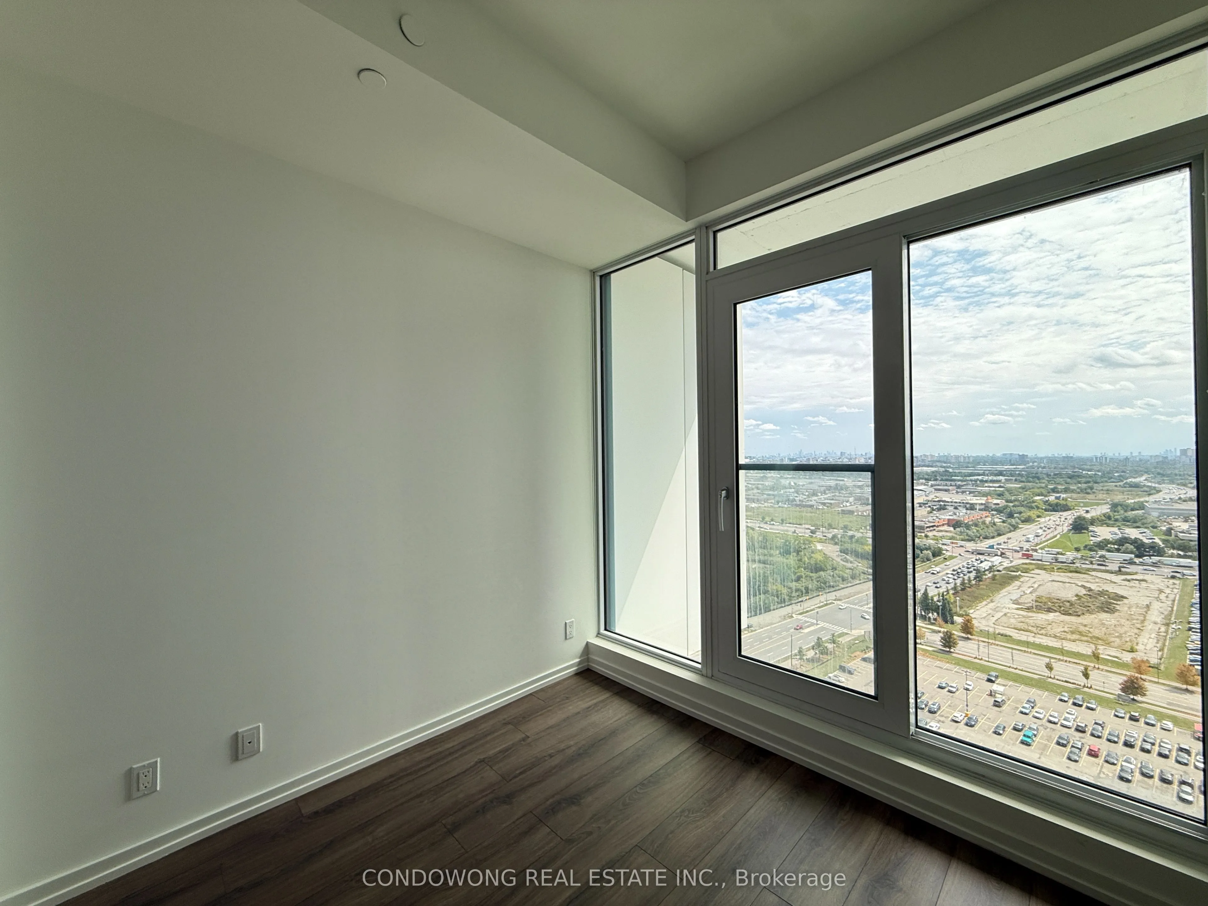 1000 Portage Parkway, #2506