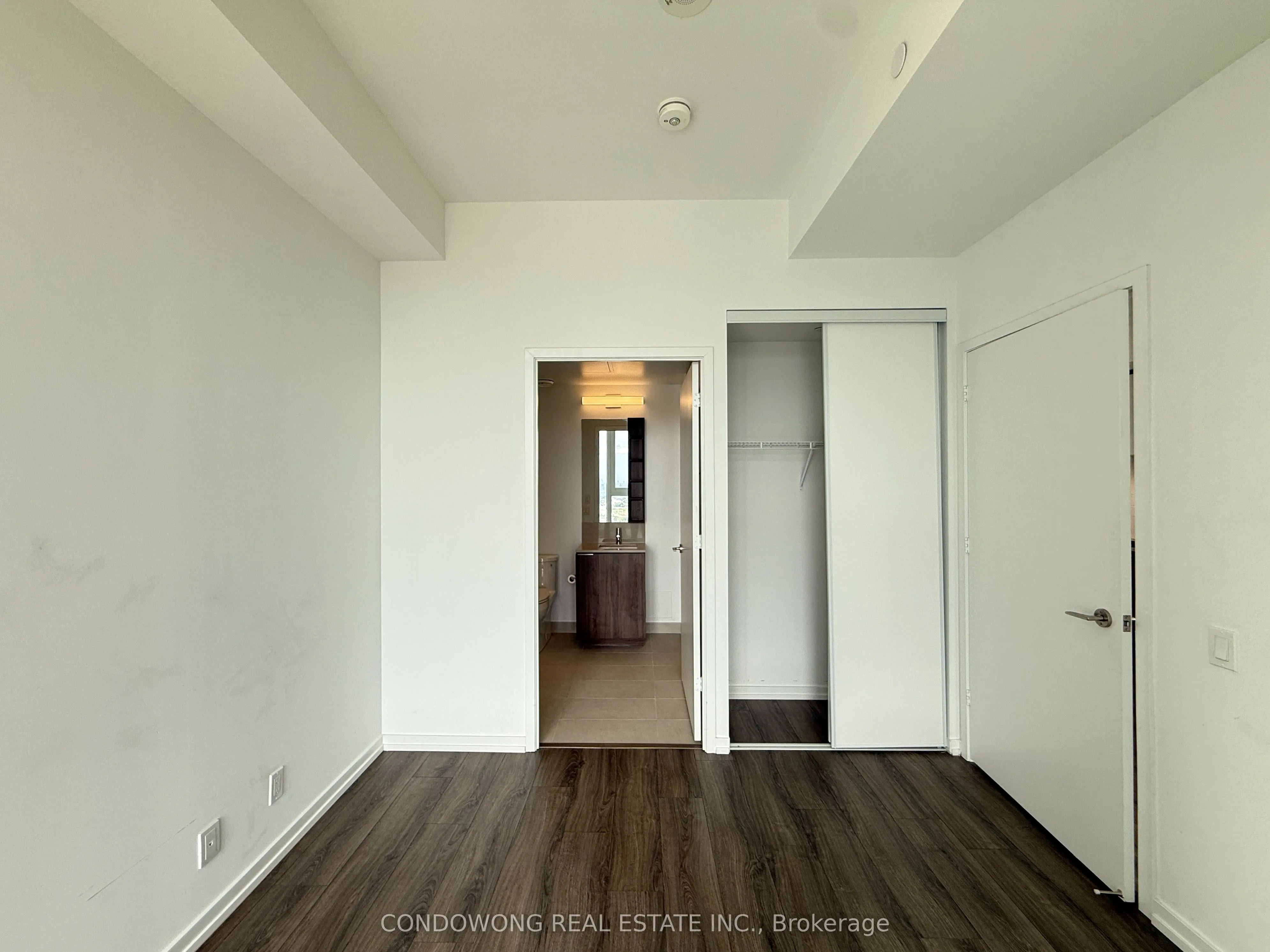 1000 Portage Parkway, #2506