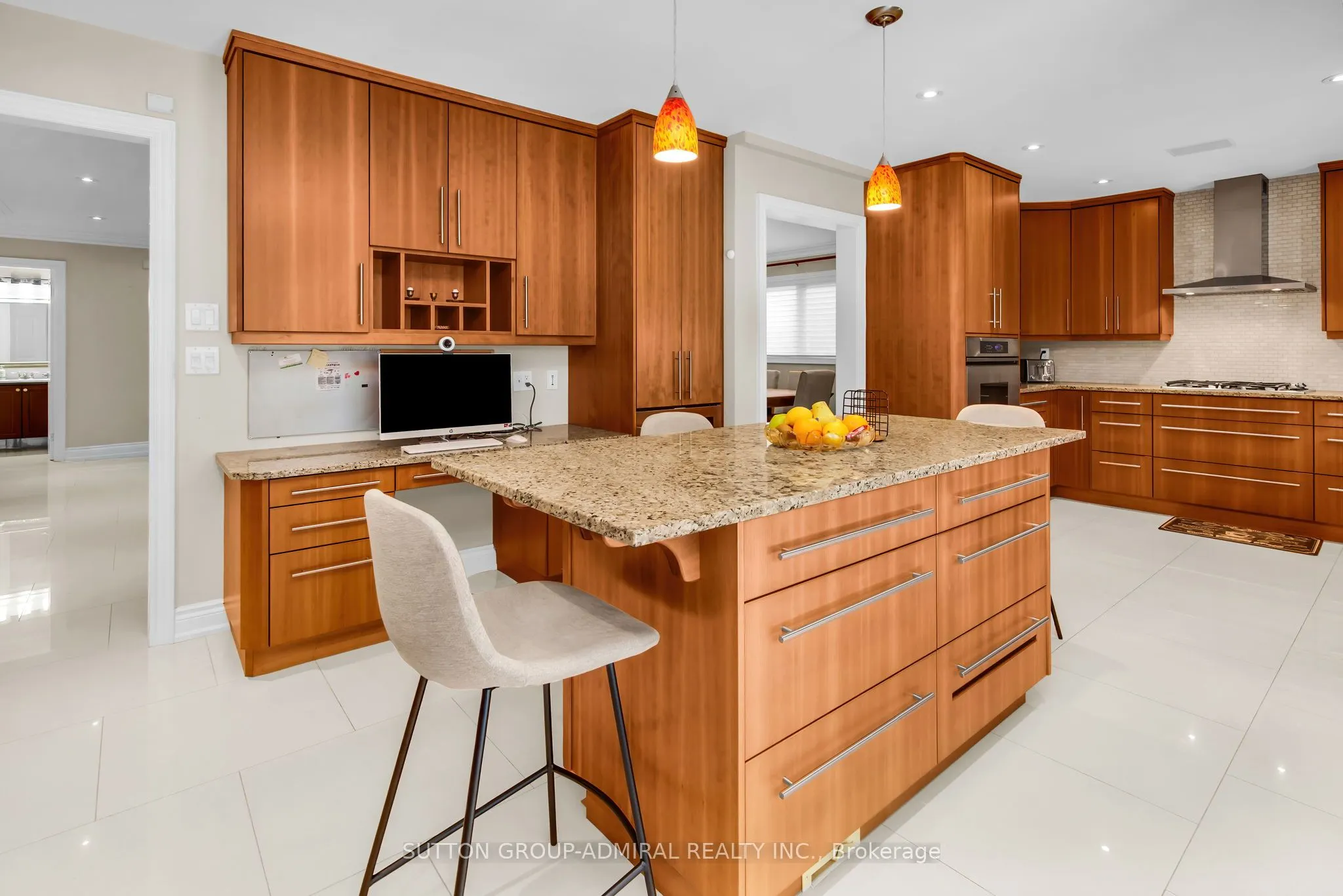 25 Grenadier Crescent