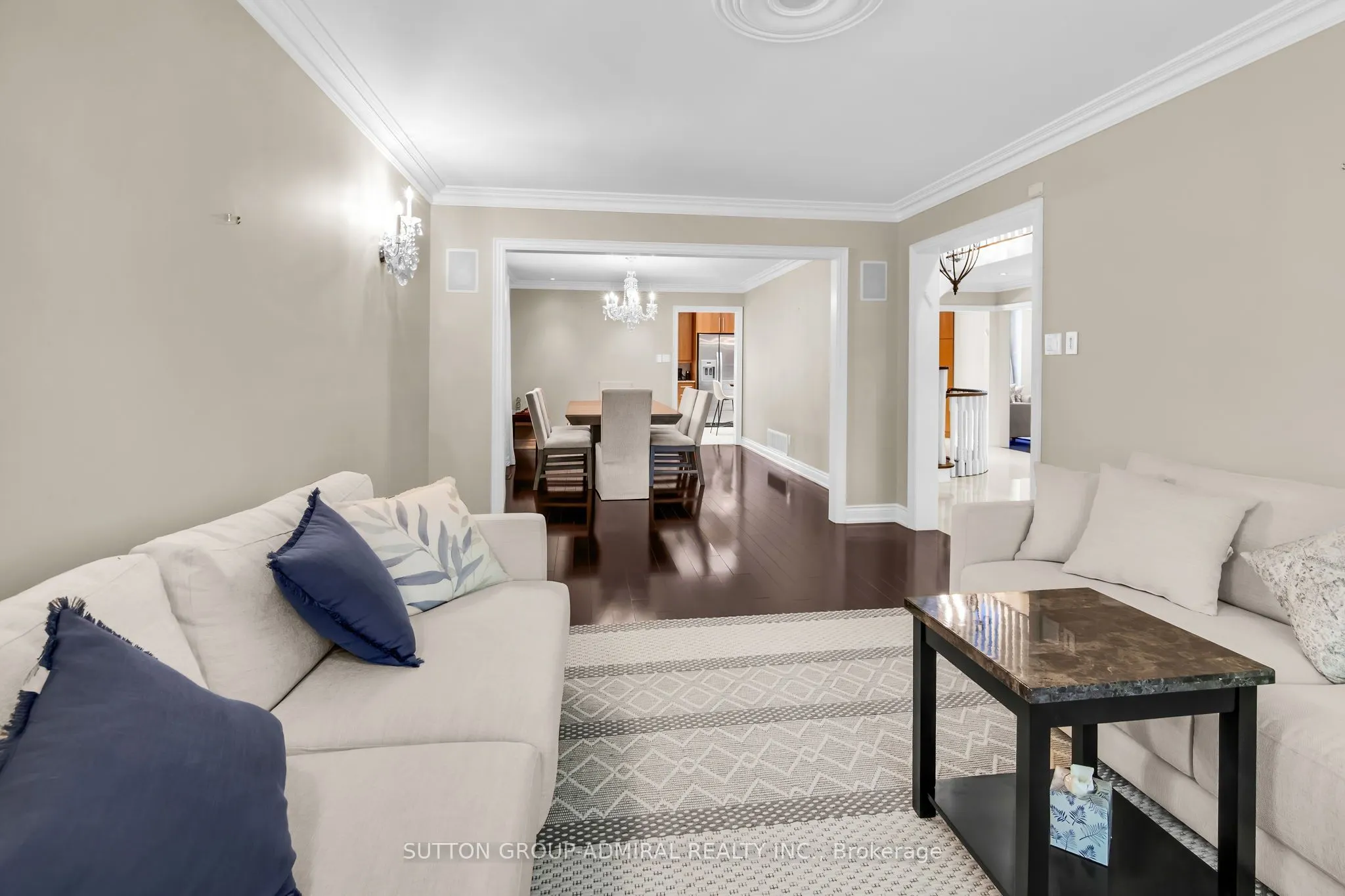 25 Grenadier Crescent