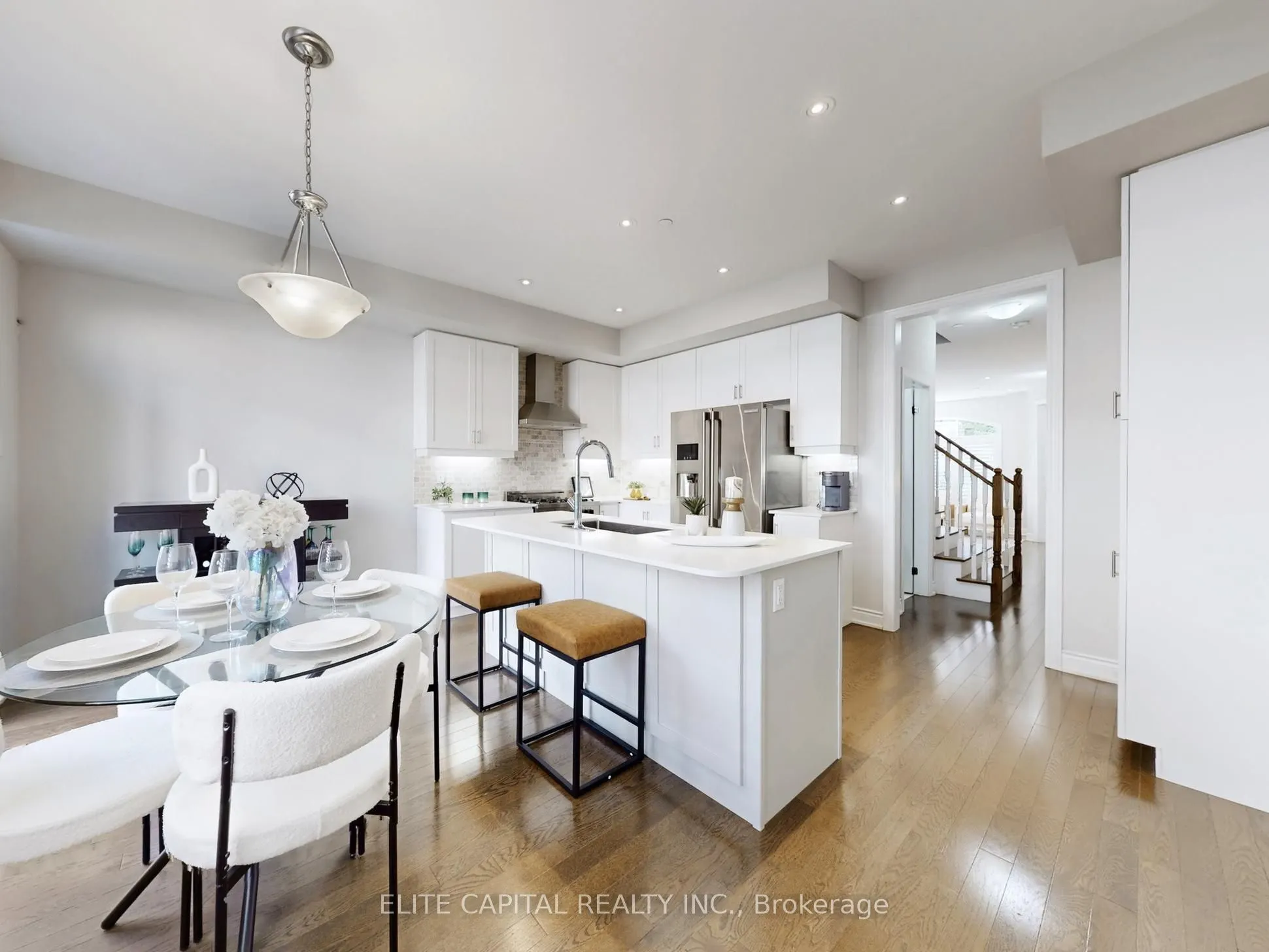 1331 Major Mackenzie Drive, #31