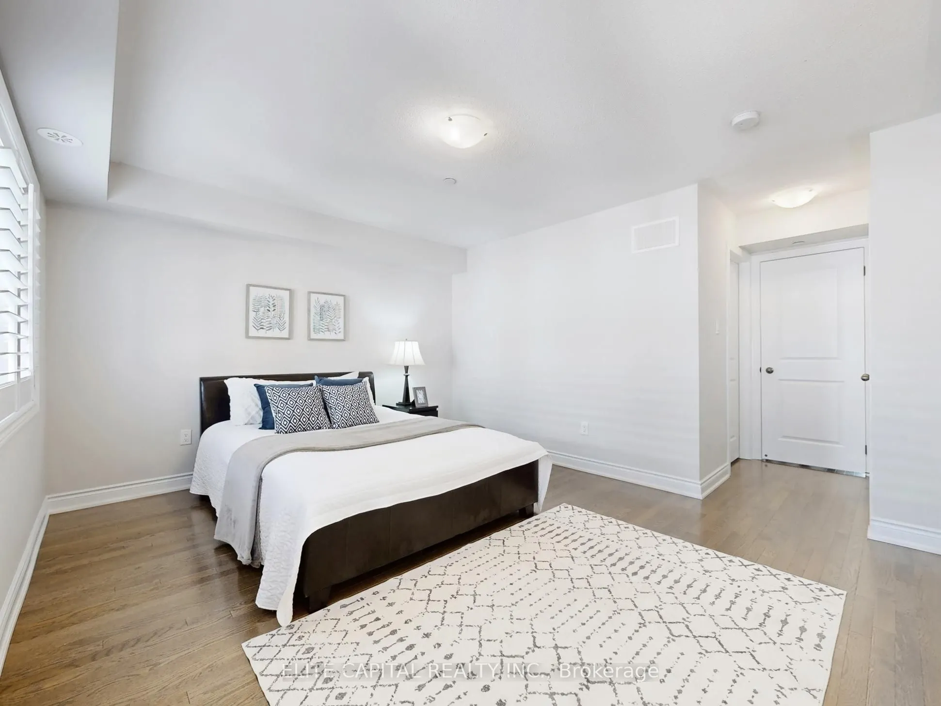1331 Major Mackenzie Drive, #31