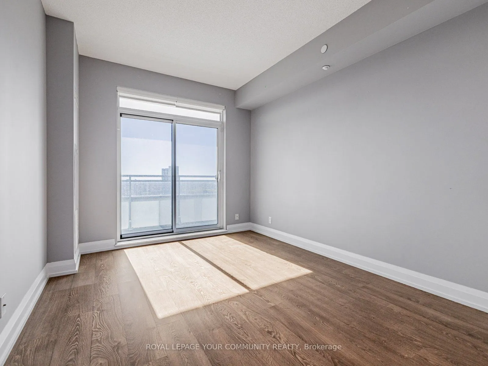 7890 Bathurst Street, #2106
