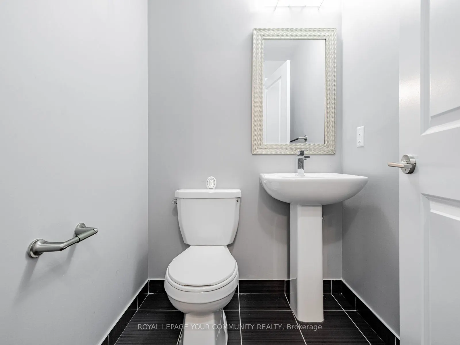 7890 Bathurst Street, #2106