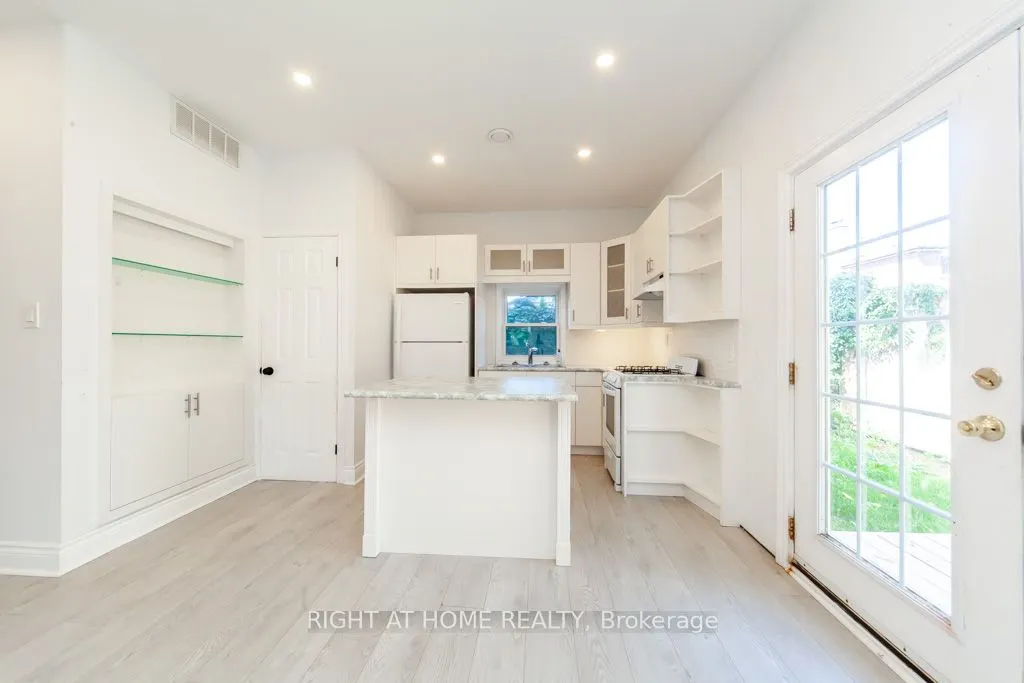 2 Peter Street, #Unit B
