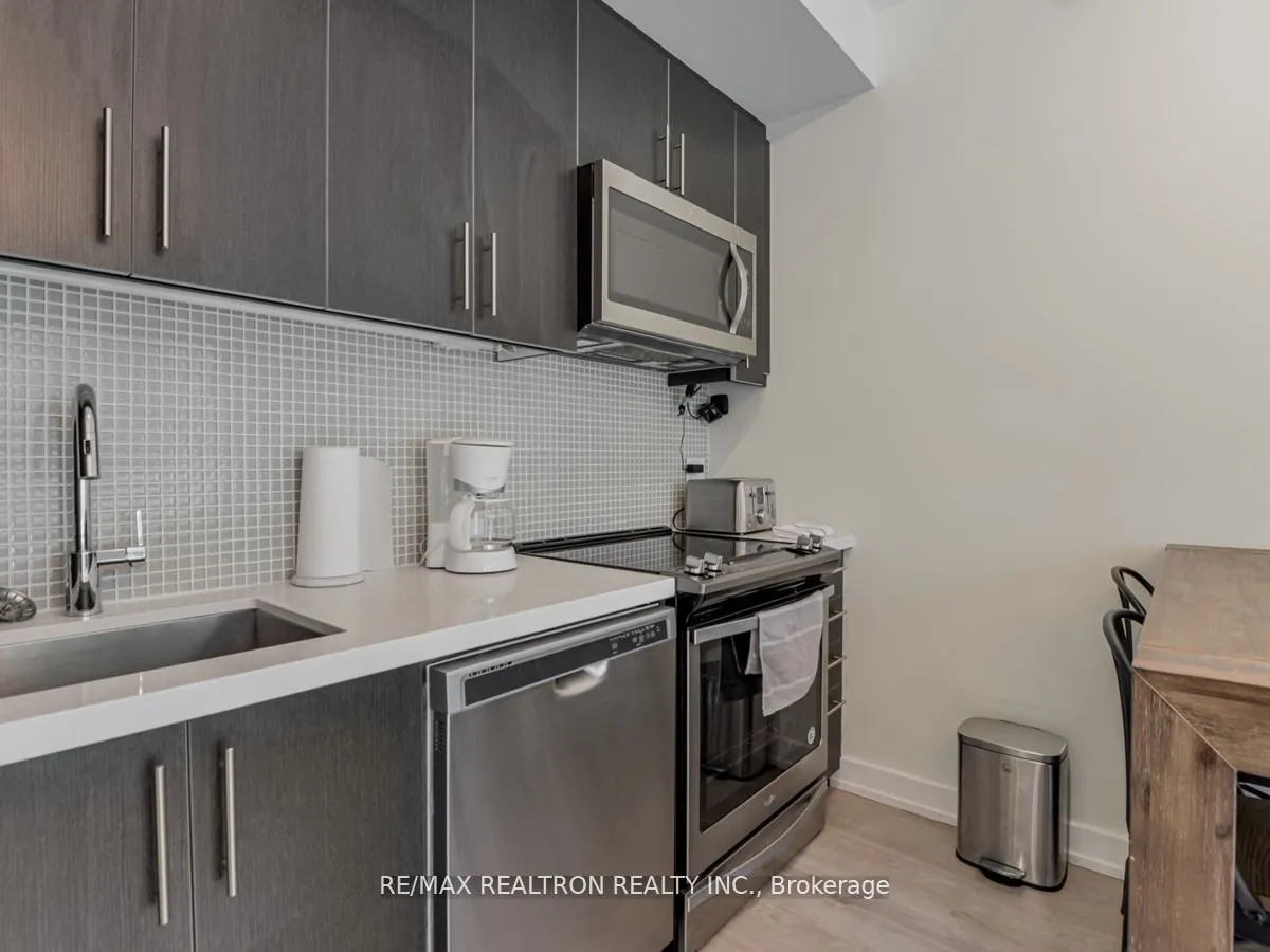 301 Sea Ray Avenue, #C109