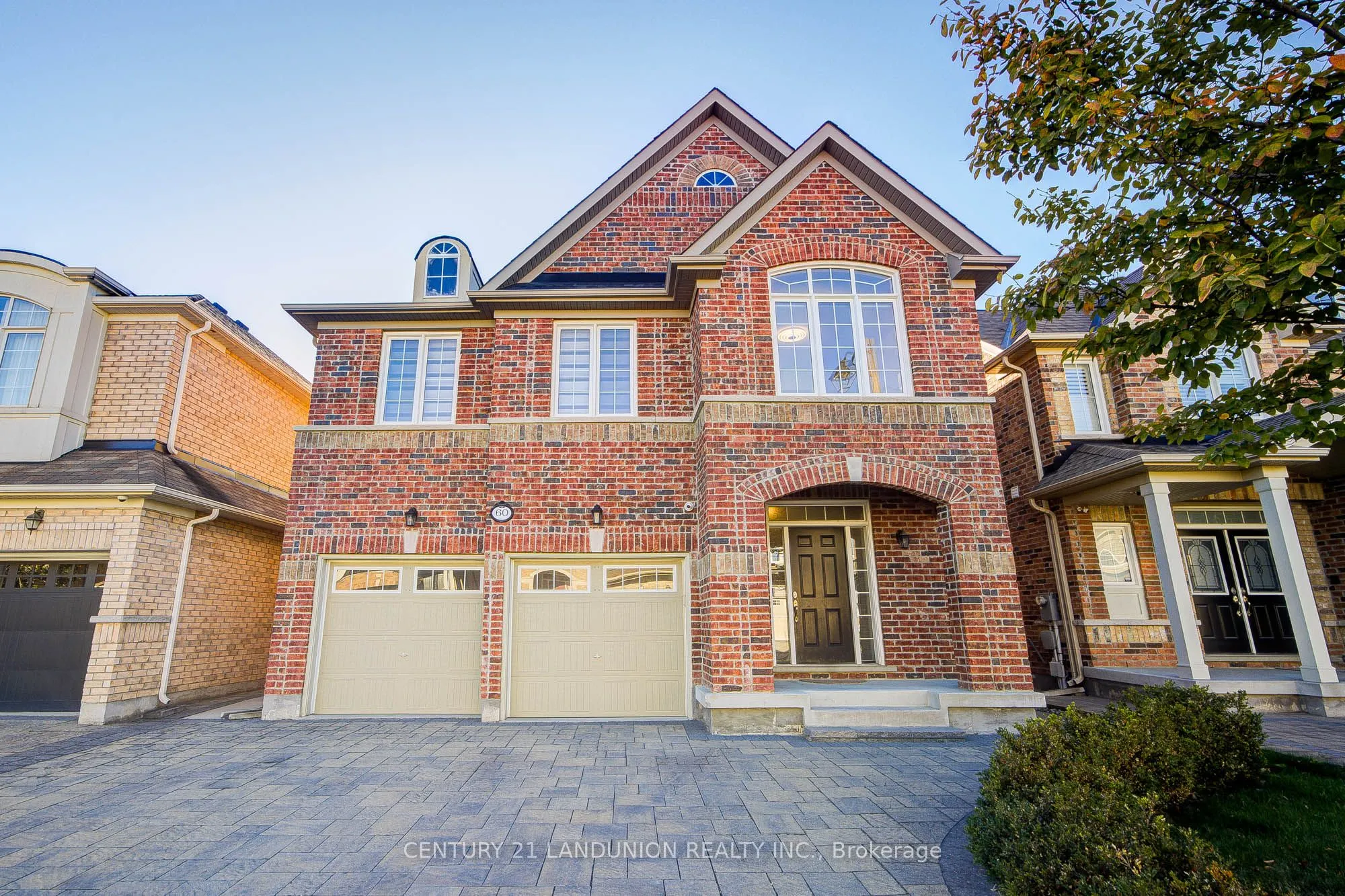 60 James Joyce Drive