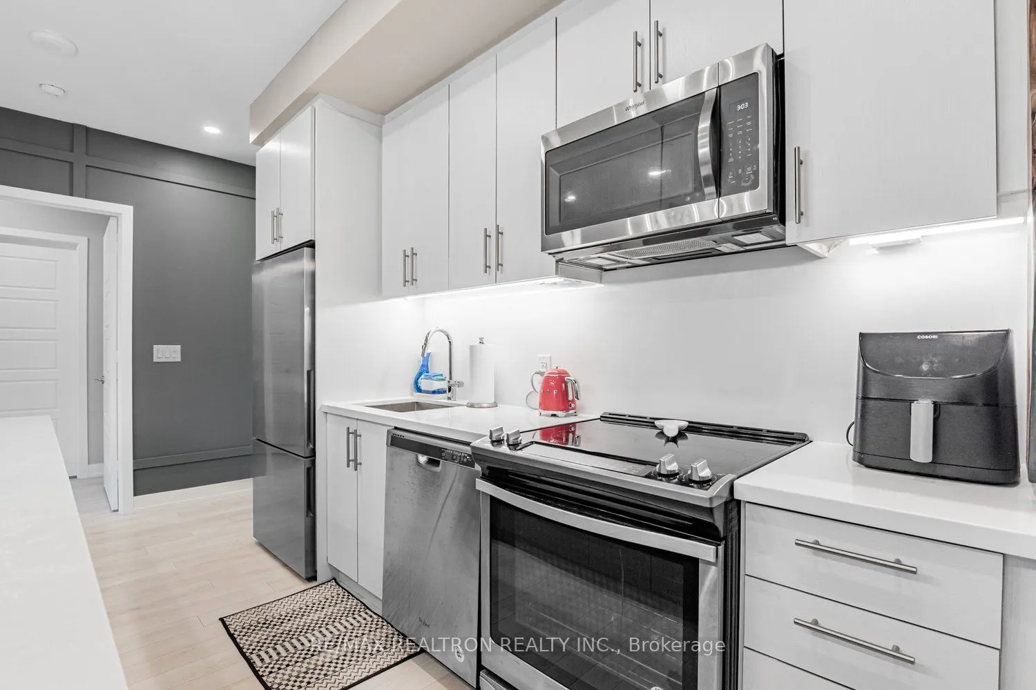 333 Sea Ray Avenue, #D124