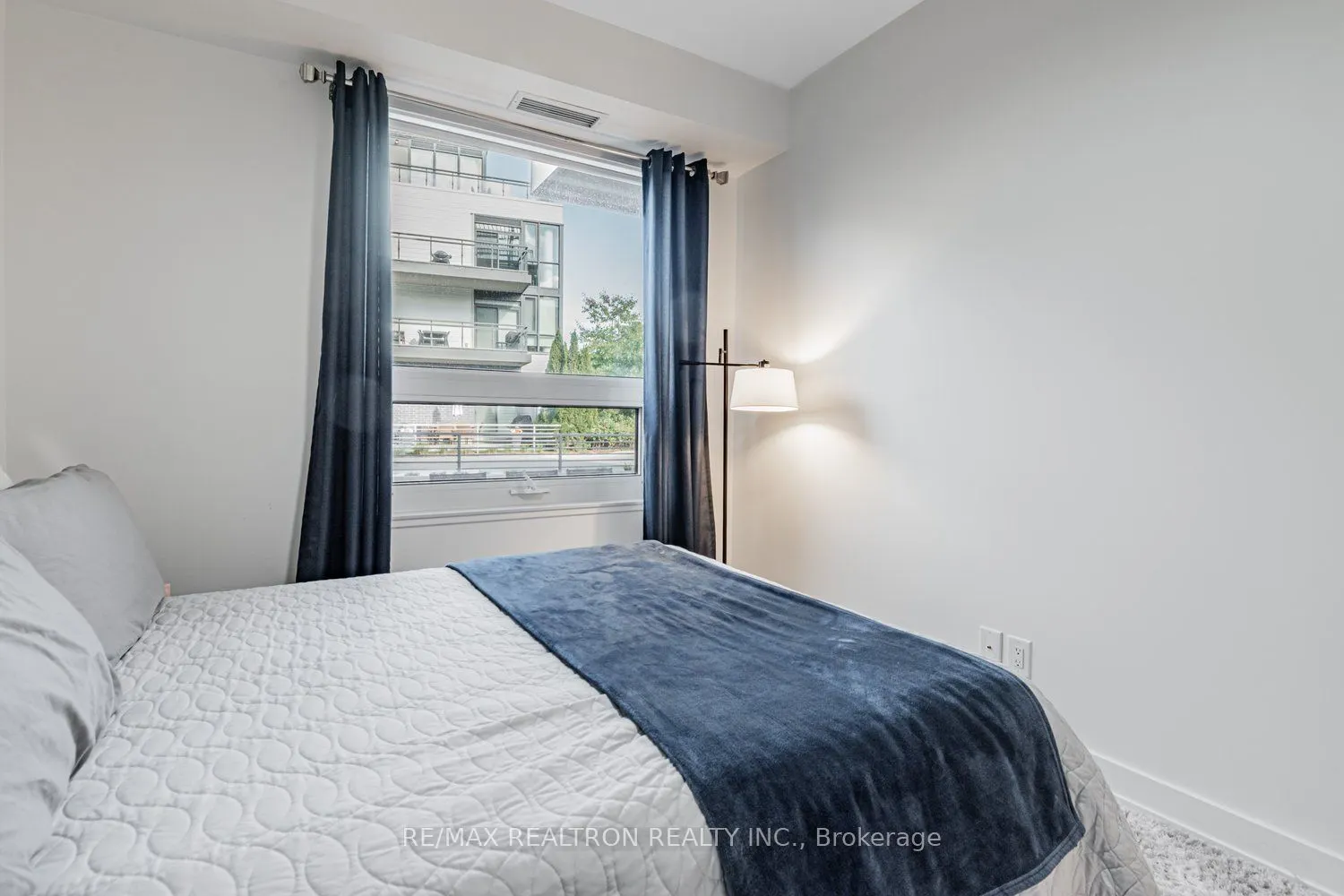 333 Sea Ray Avenue, #D124