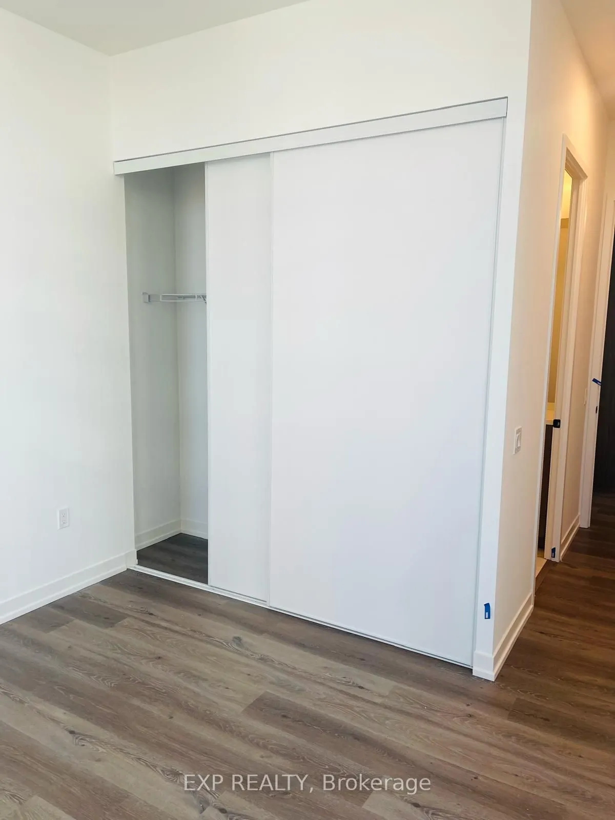 28 Interchange Way, #PH2