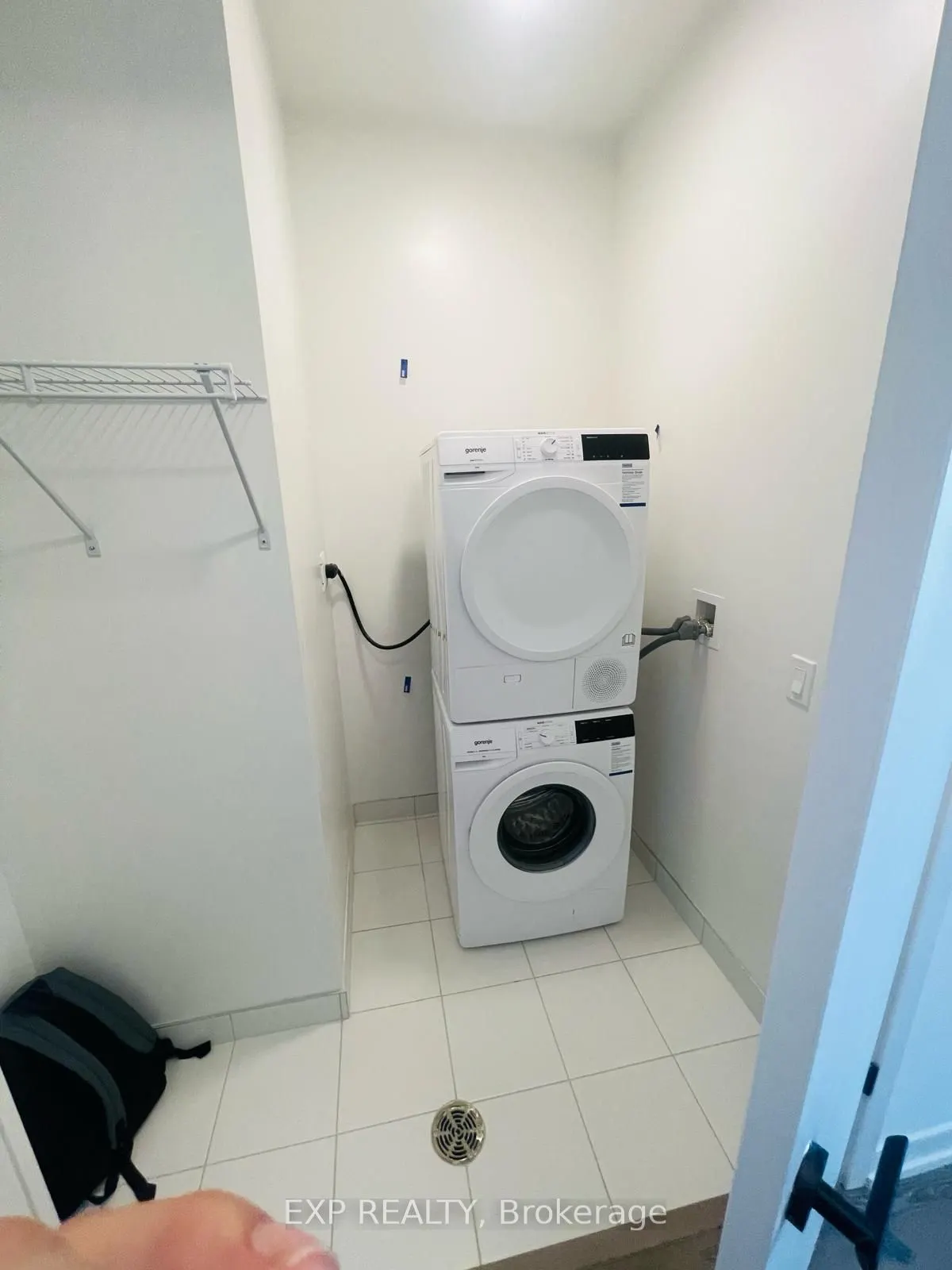 28 Interchange Way, #PH2
