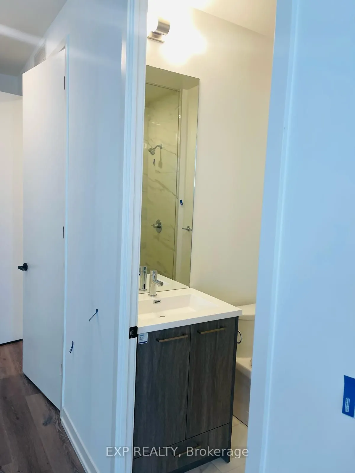 28 Interchange Way, #PH2