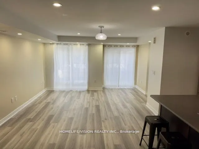 20 Westmeath Lane, #2327