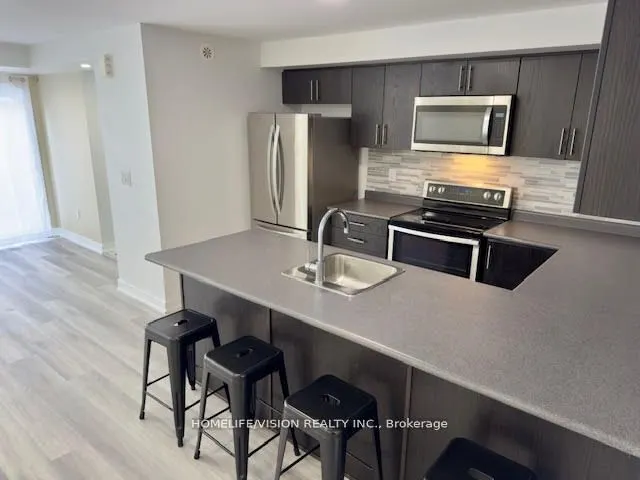 20 Westmeath Lane, #2327