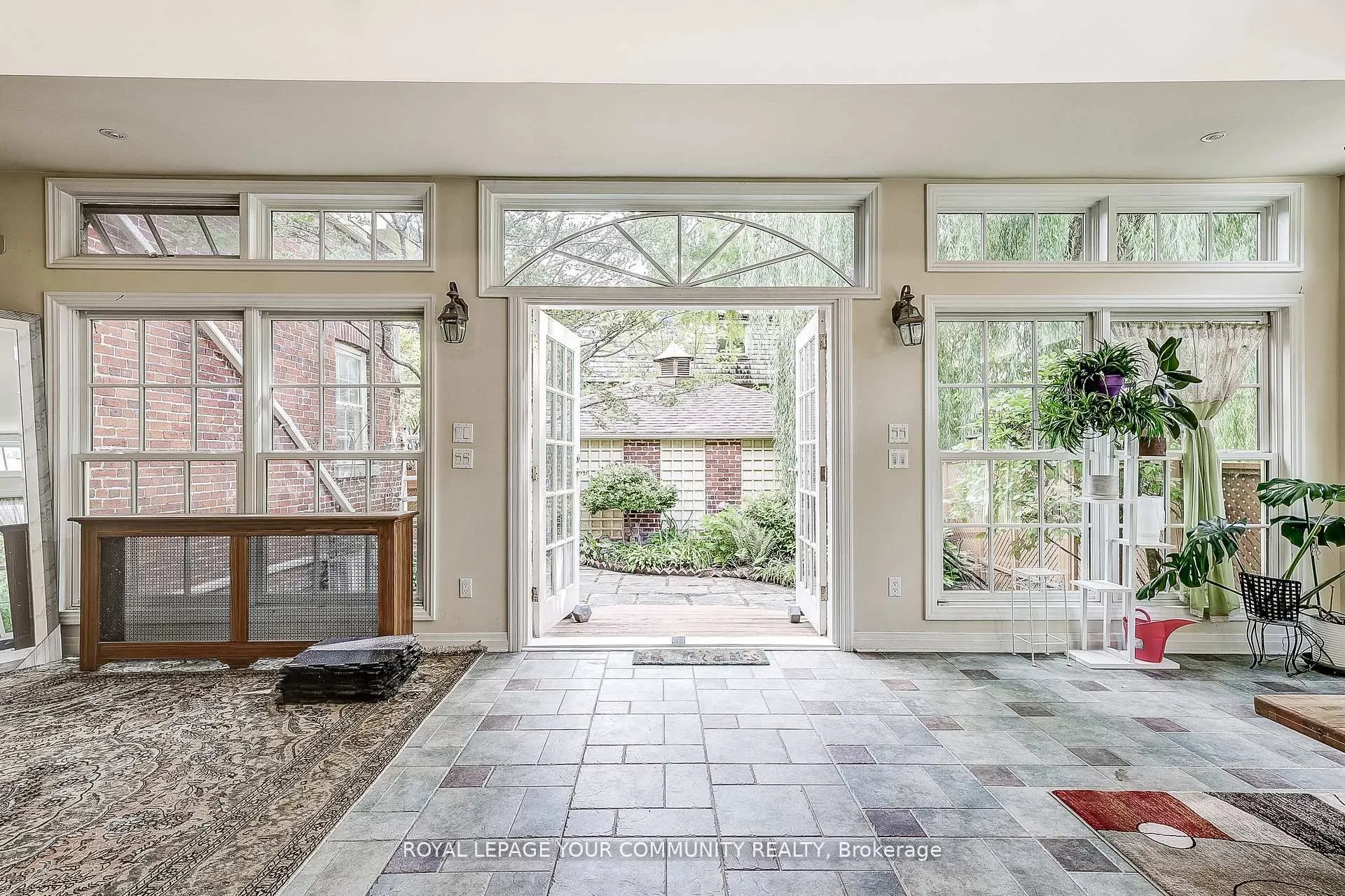 54 Cricklewood Crescent