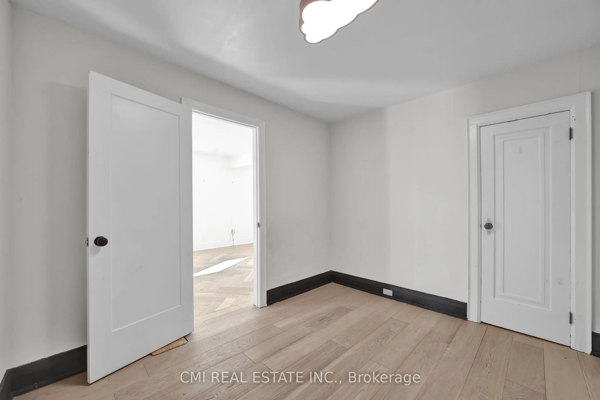 153 Clarence Street