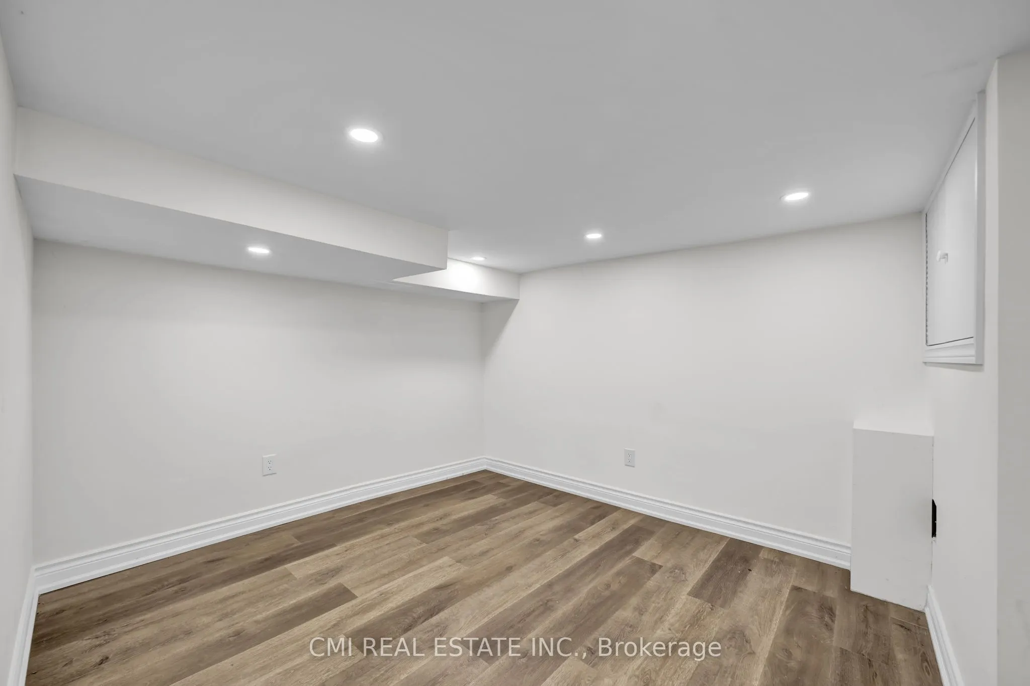 153 Clarence Street