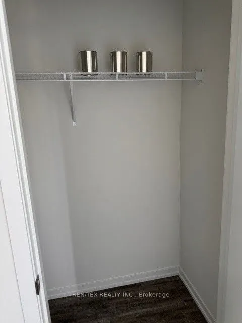 120 Matawin Lane, #120