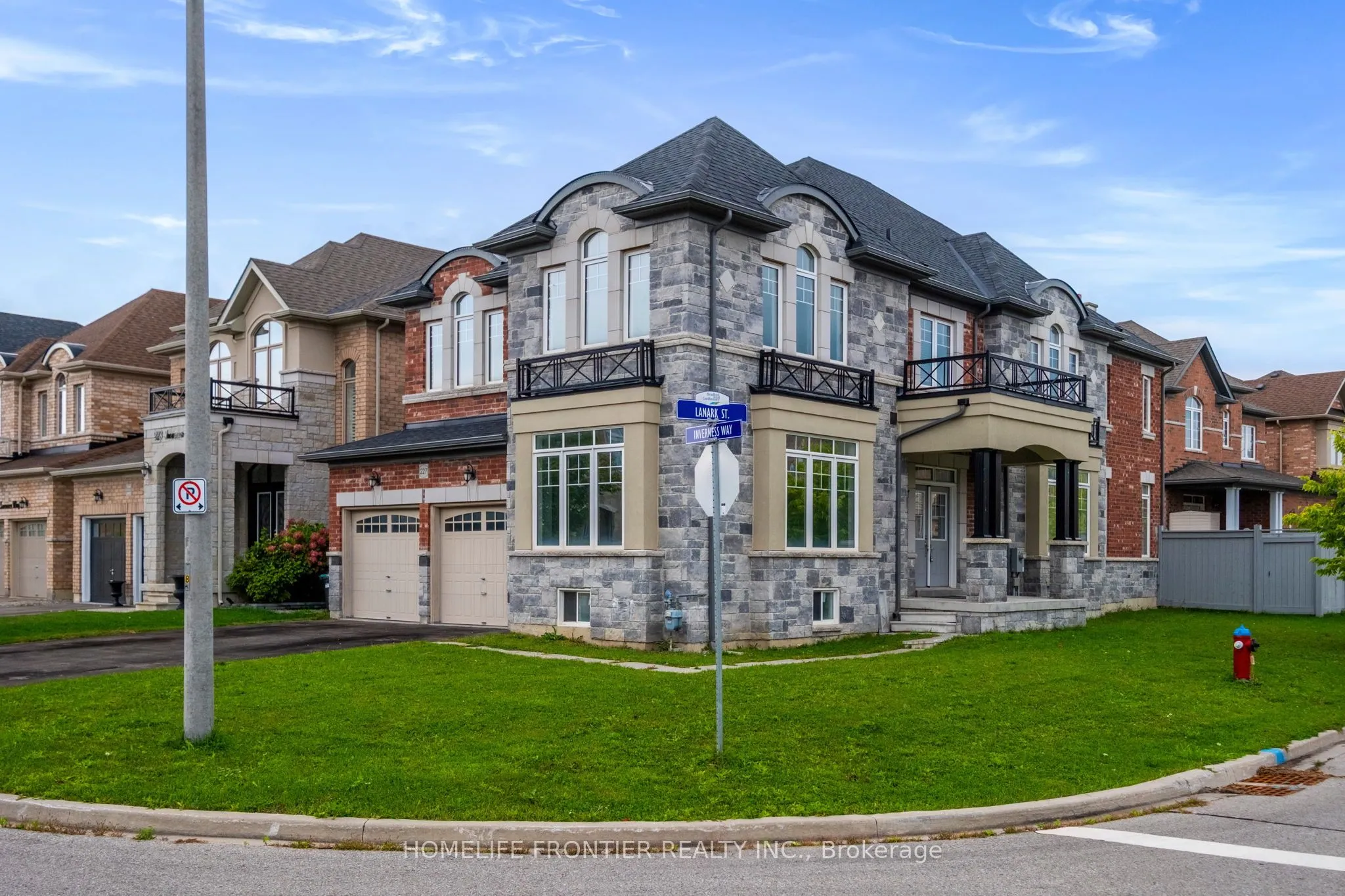 227 Inverness Way
