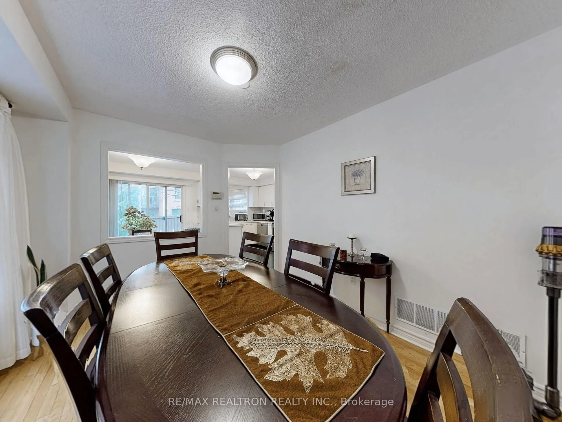 99 Widdifield Avenue