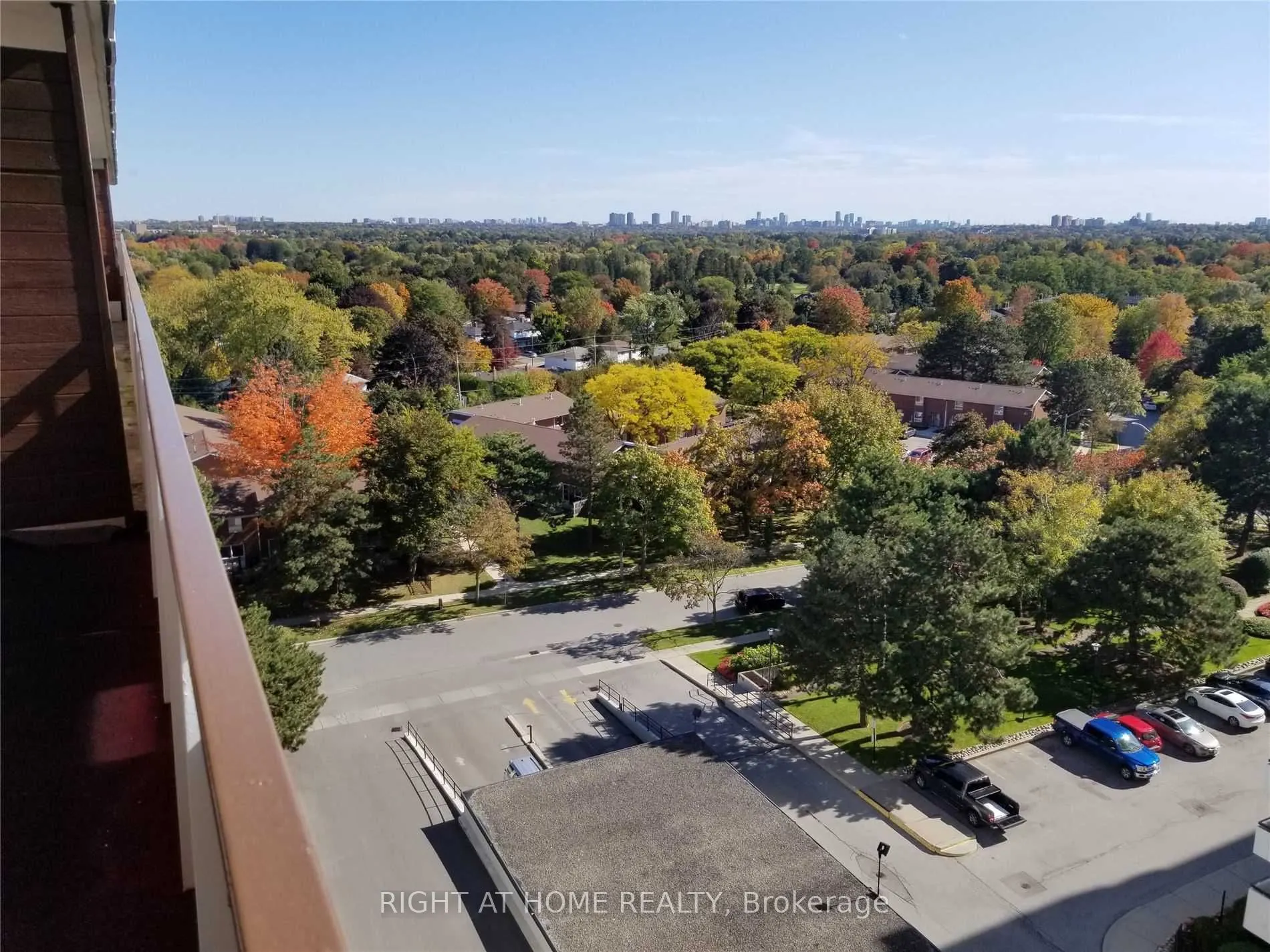 1 Royal Orchard Boulevard, #1107