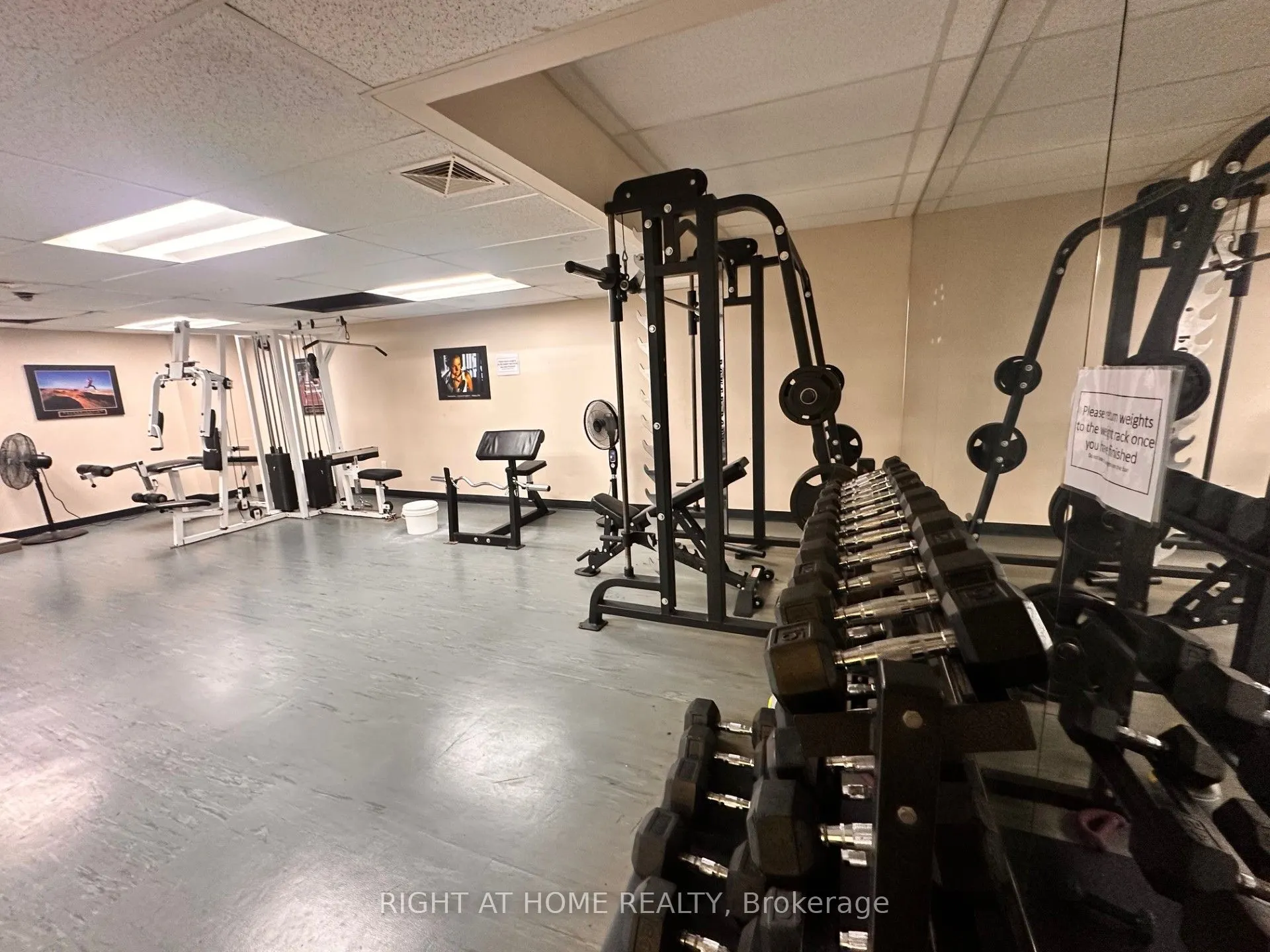 1 Royal Orchard Boulevard, #1107